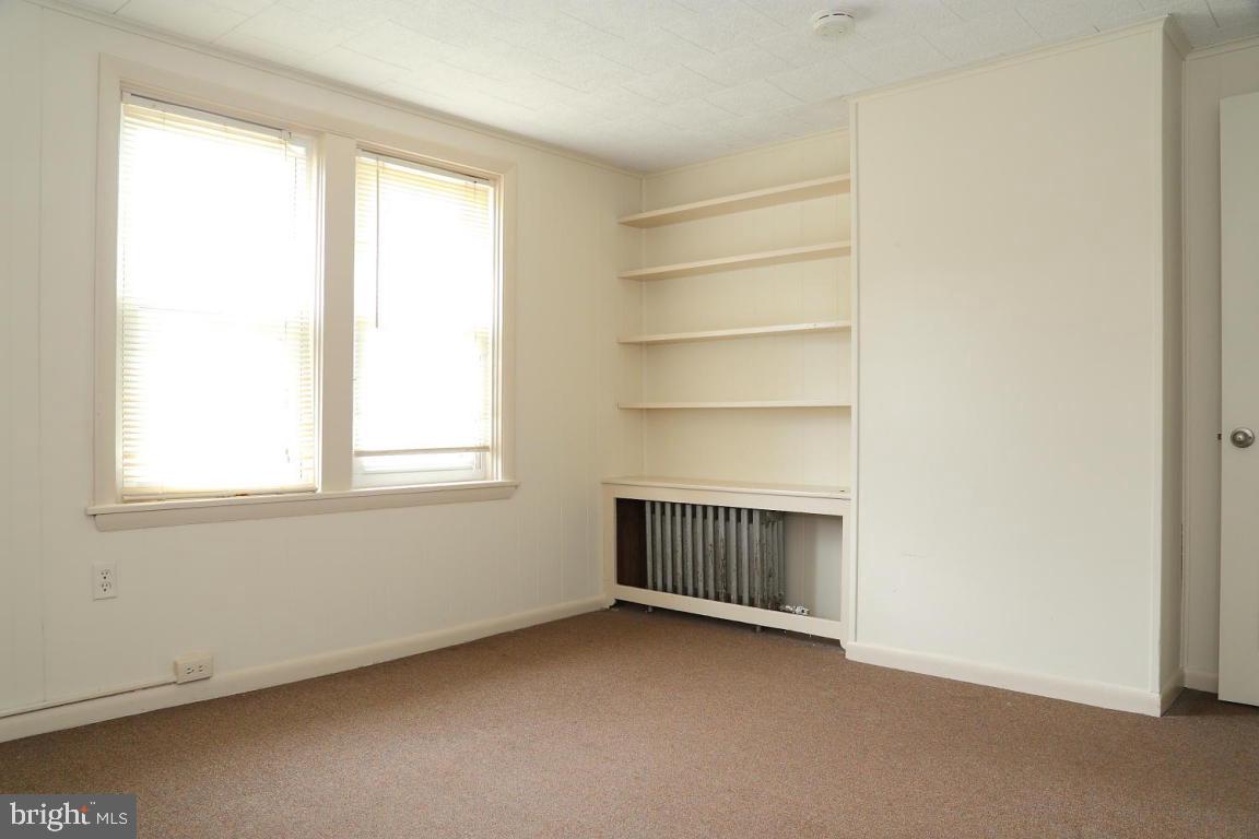 HAMILTON PARK - Residential
