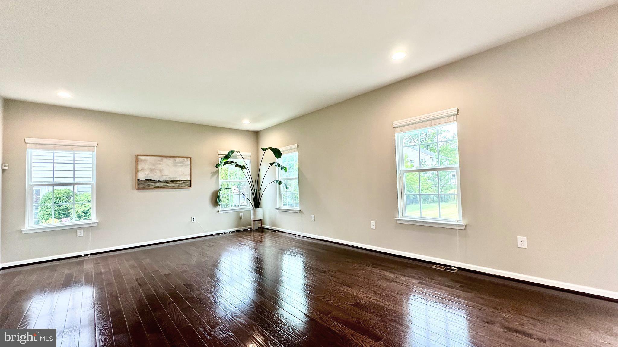 BELMONT ESTATES - Residential