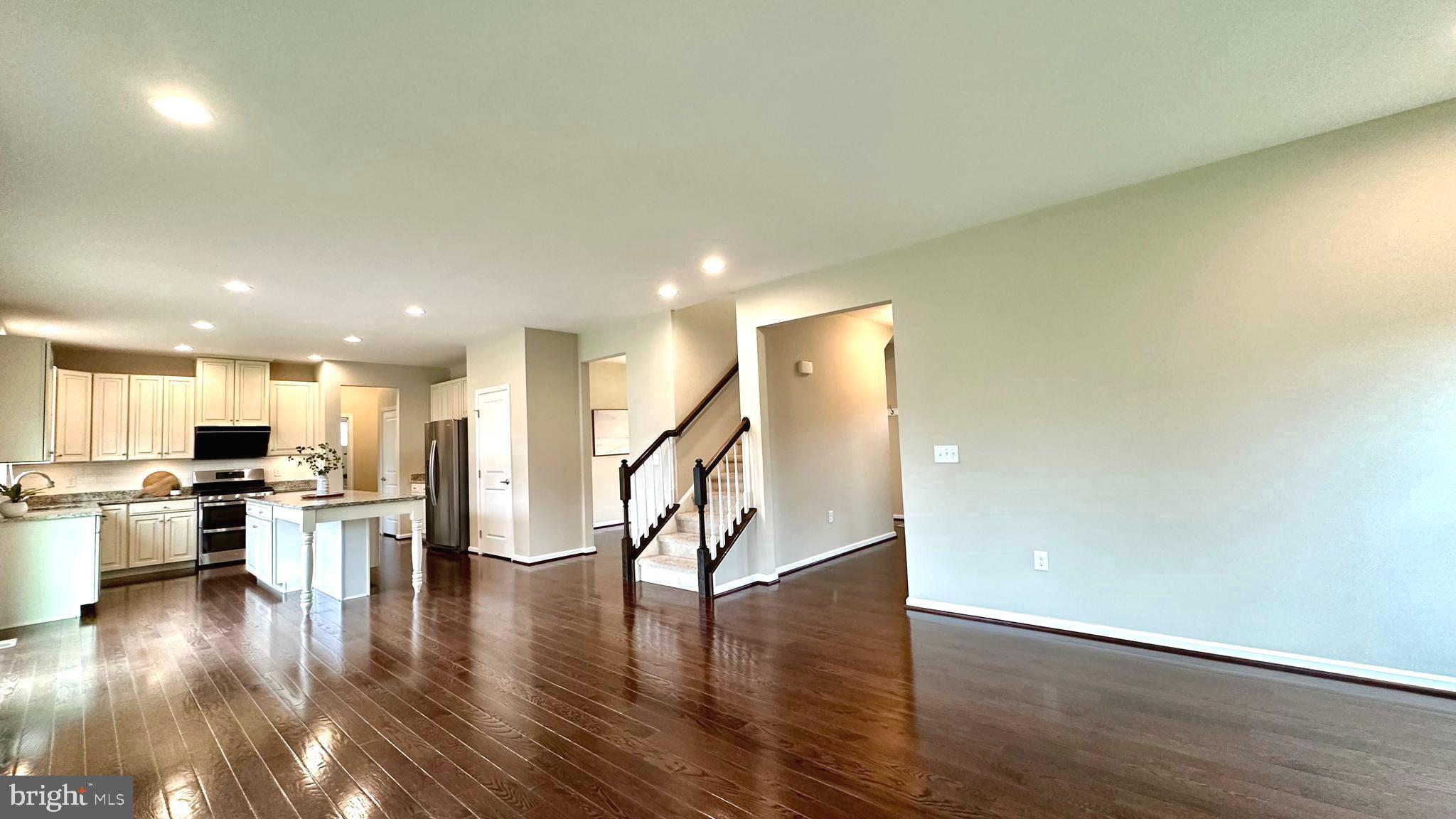 BELMONT ESTATES - Residential