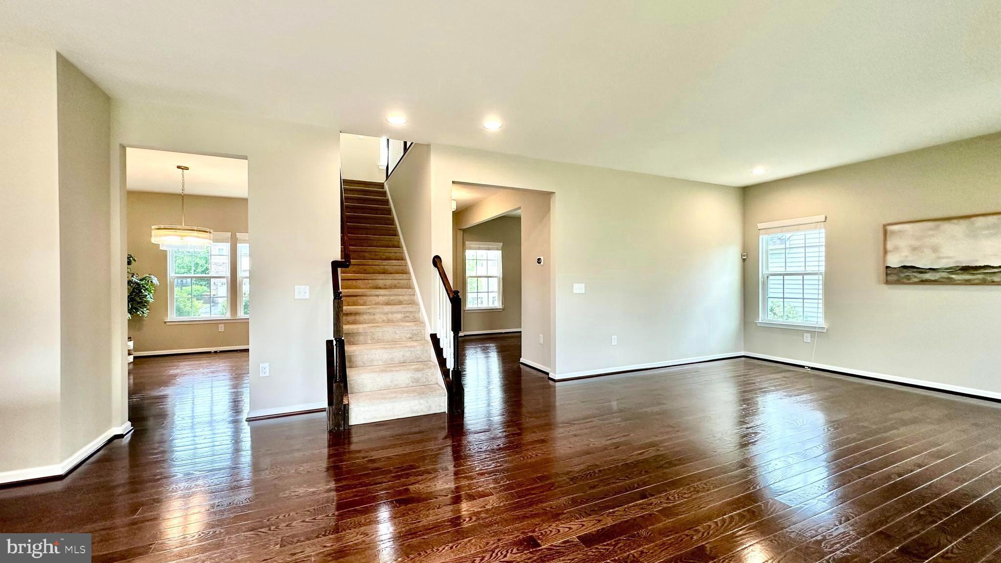 BELMONT ESTATES - Residential