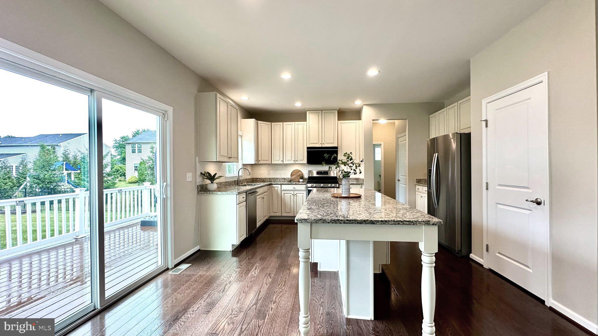 BELMONT ESTATES - Residential