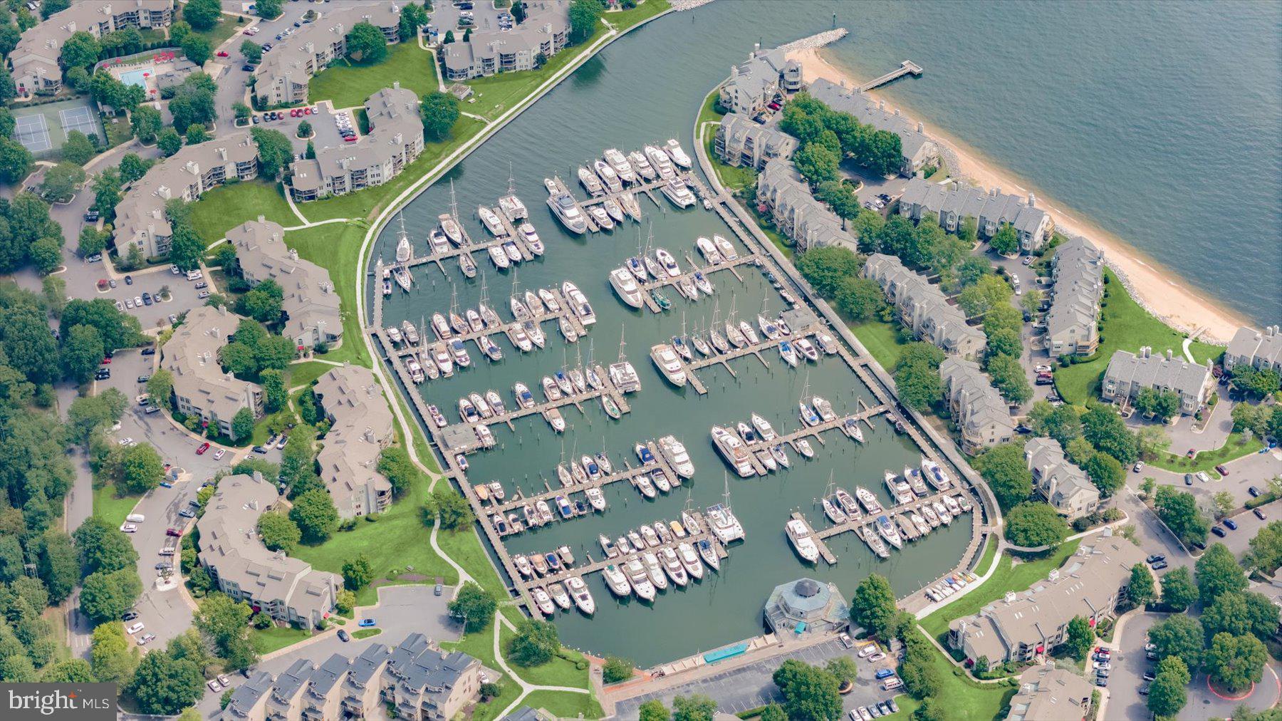 ANNAPOLIS ROADS - Residential