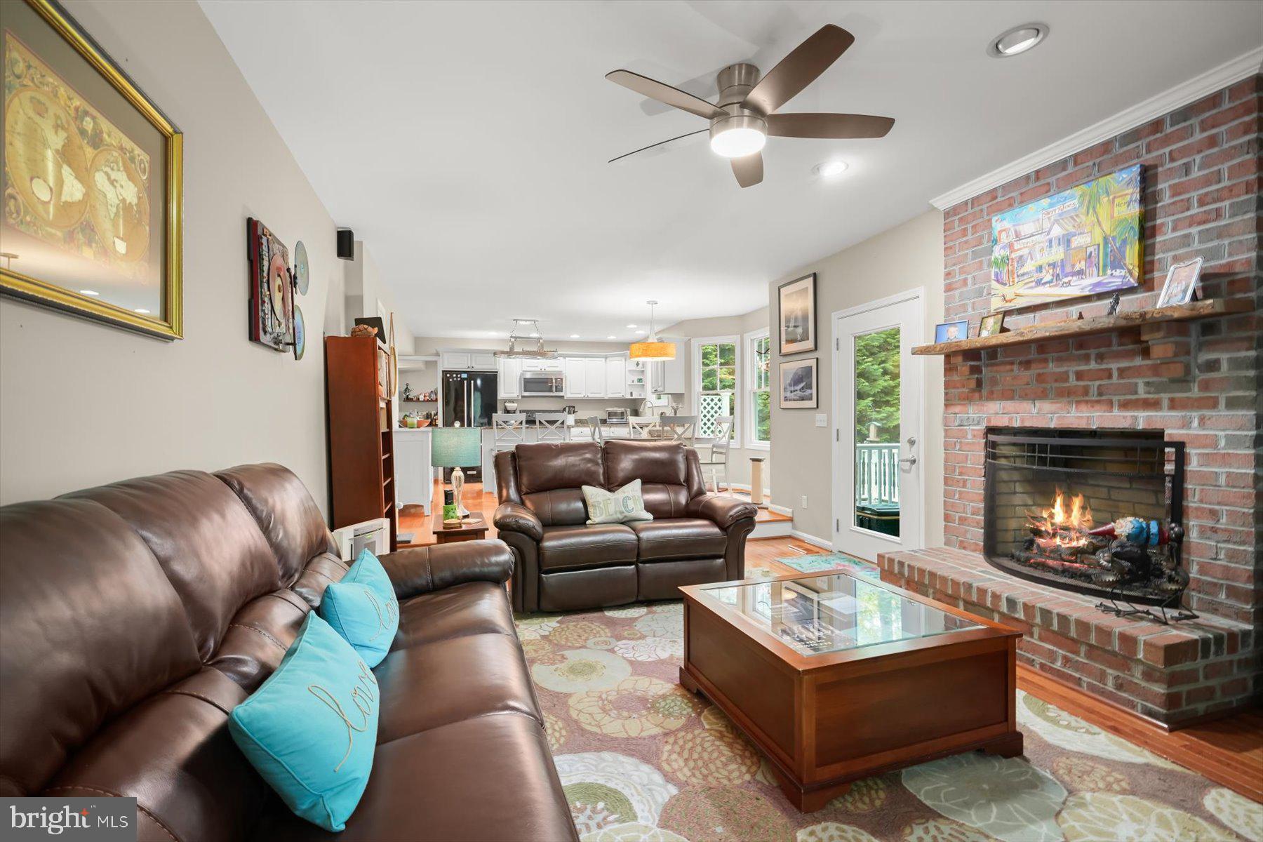 ANNAPOLIS ROADS - Residential
