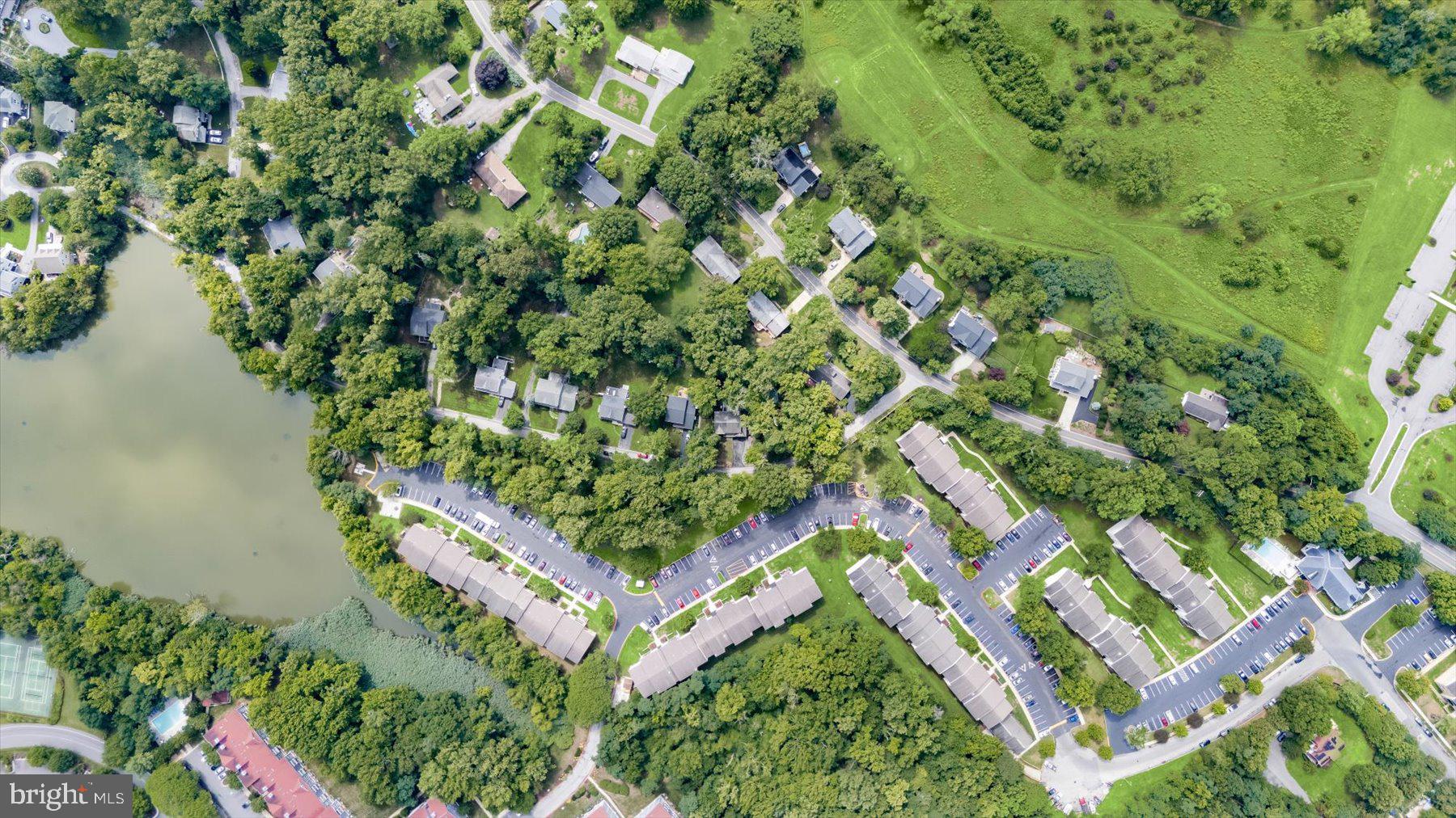 ANNAPOLIS ROADS - Residential