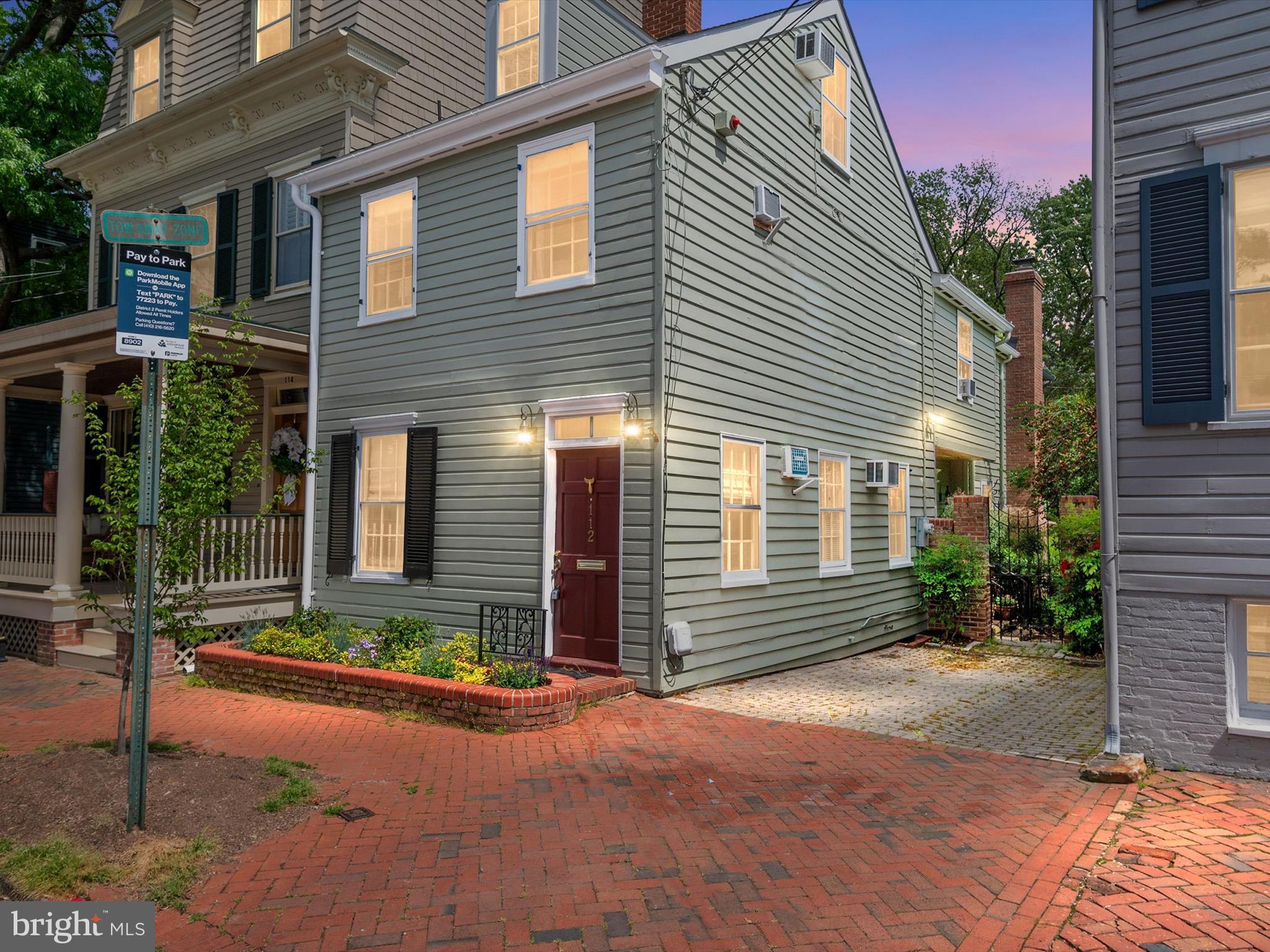 HISTORIC DISTRICT - Residential