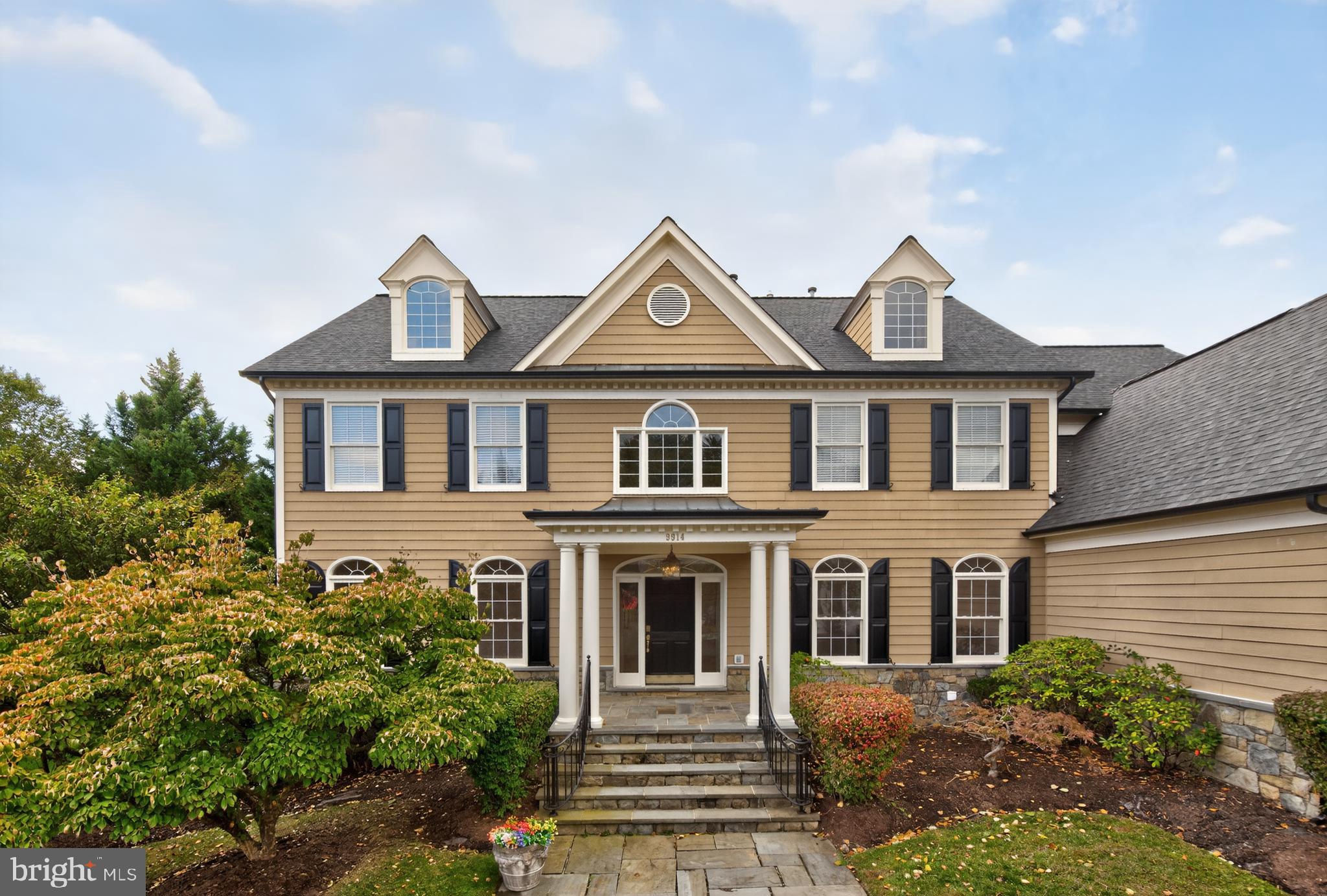 POTOMAC OUTSIDE - Residential