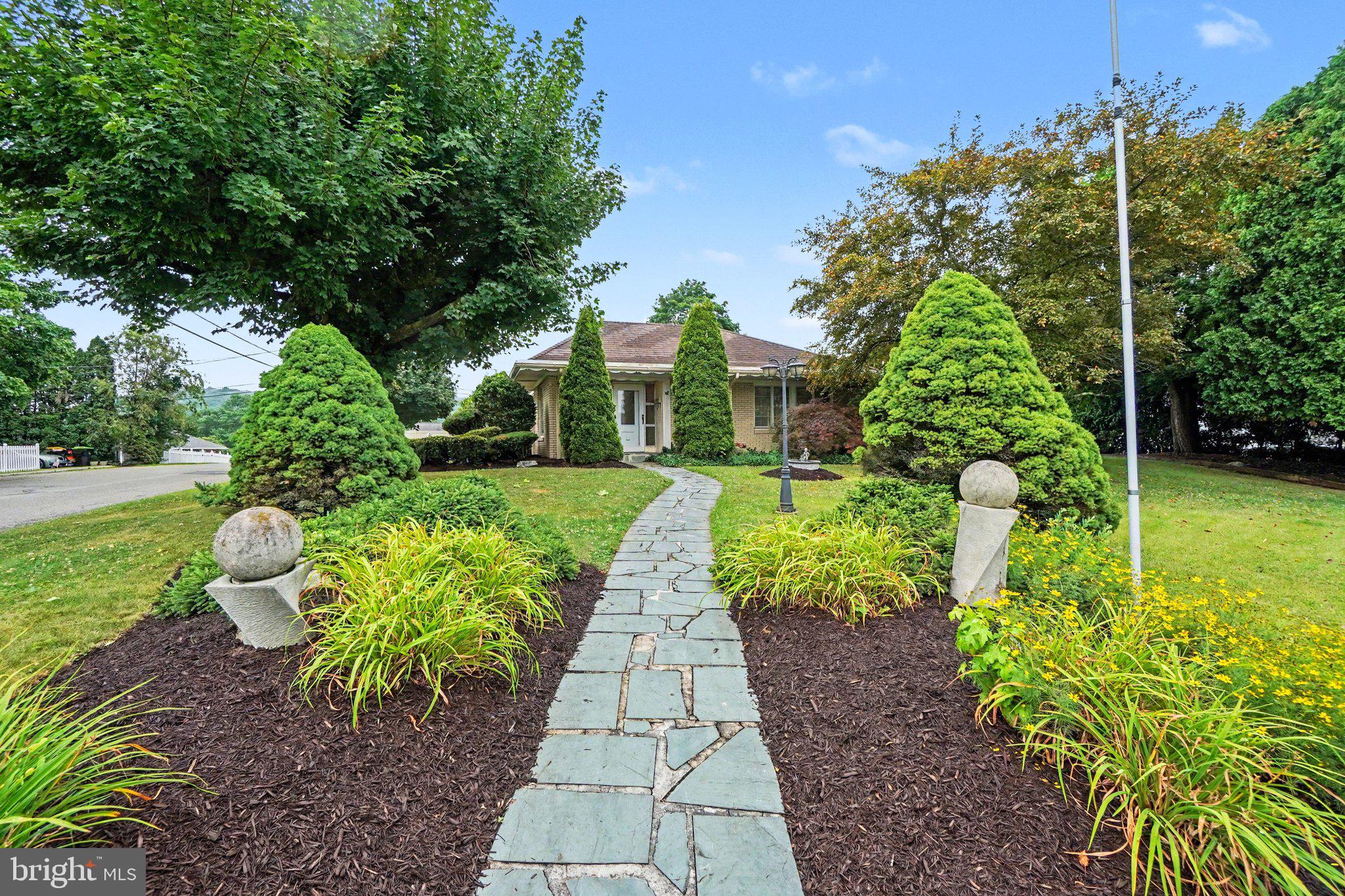 SCHUYLKILL HAVEN - Residential