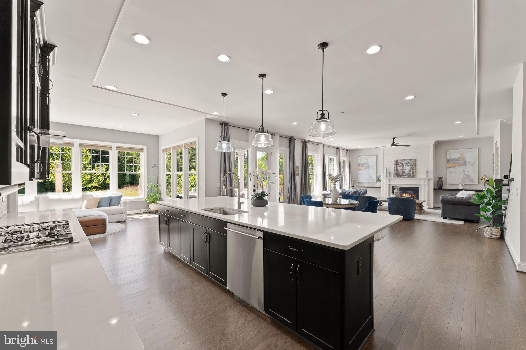 GREENS SOUTH AT WILLOWSF - Residential