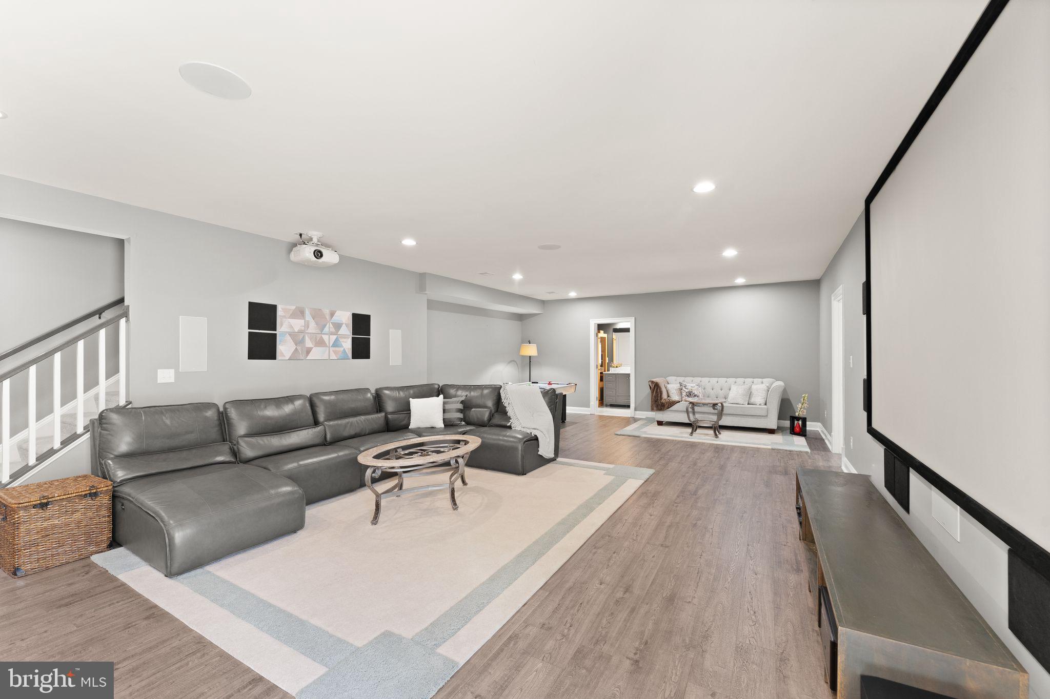 GREENS SOUTH AT WILLOWSF - Residential