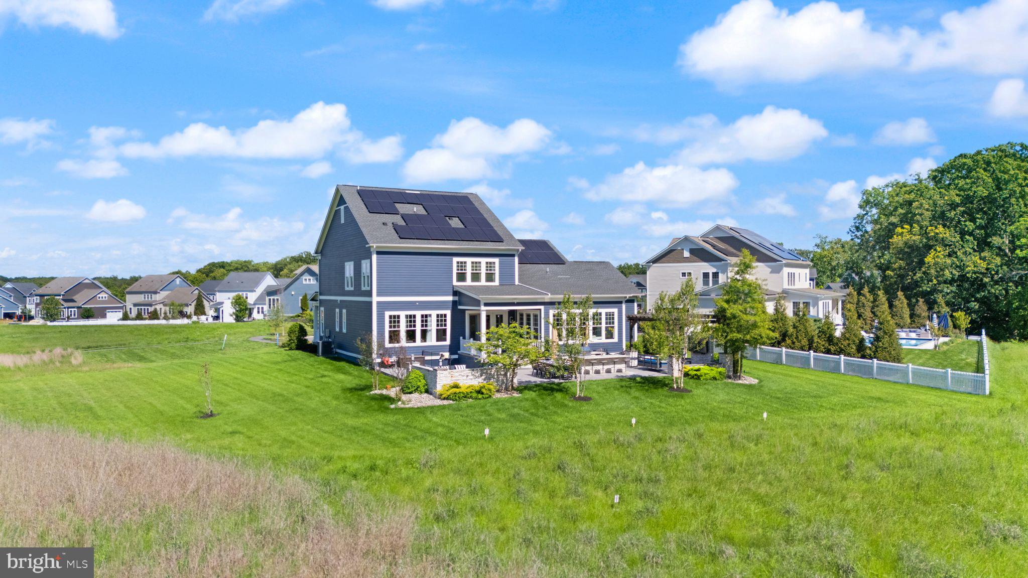 GREENS SOUTH AT WILLOWSF - Residential