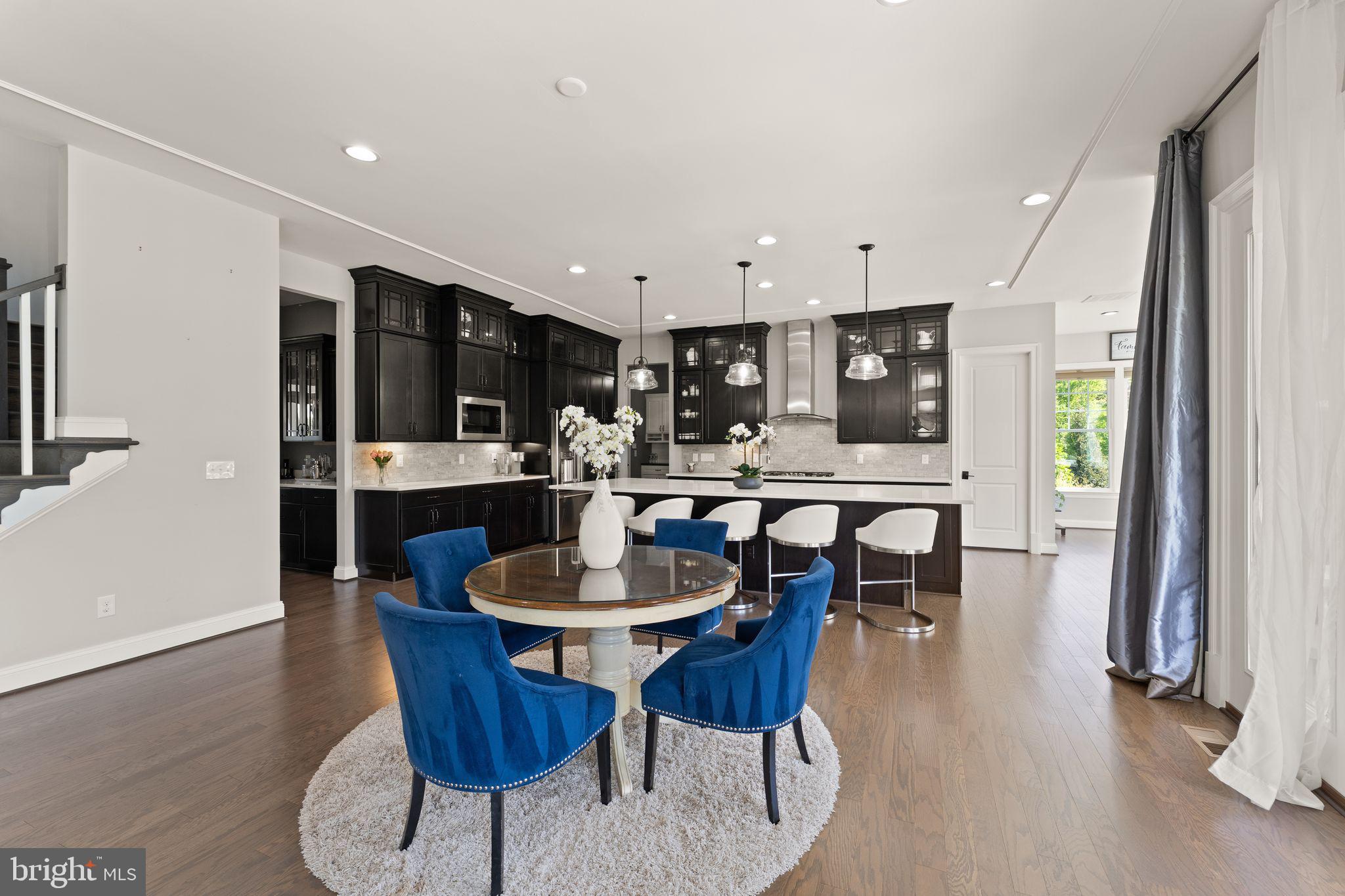 GREENS SOUTH AT WILLOWSF - Residential