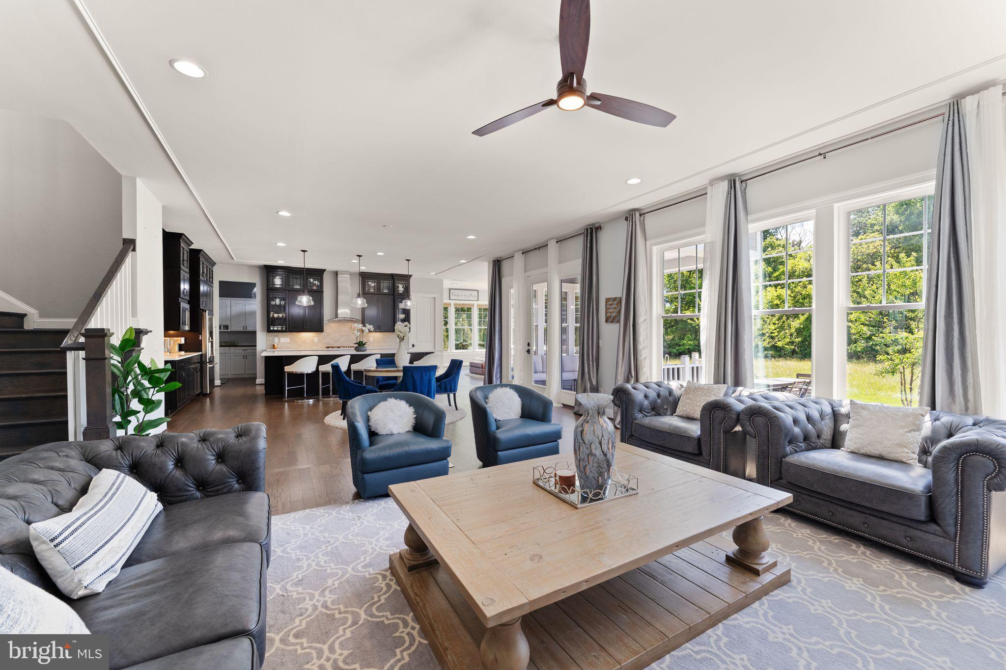 GREENS SOUTH AT WILLOWSF - Residential