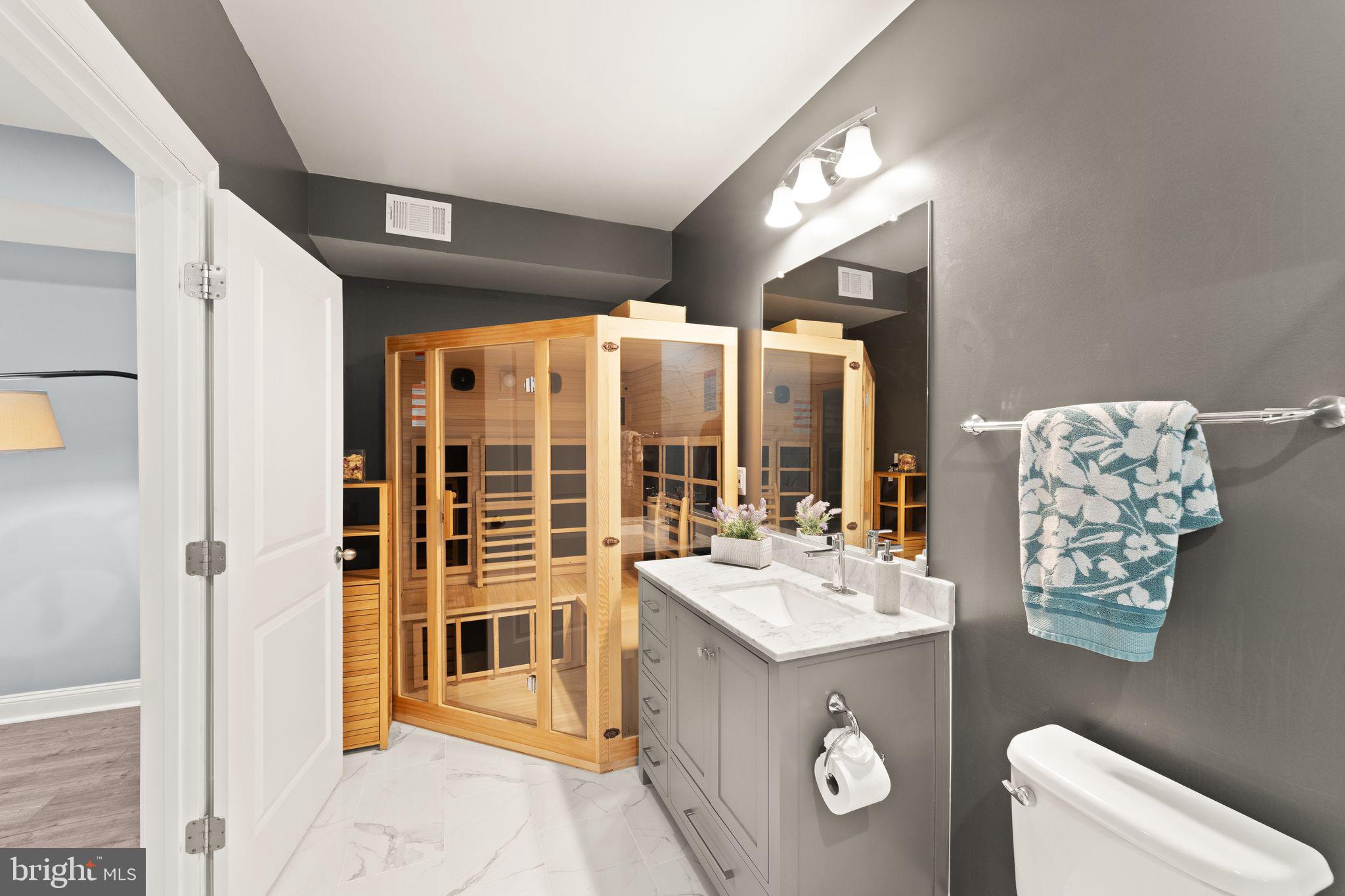 GREENS SOUTH AT WILLOWSF - Residential