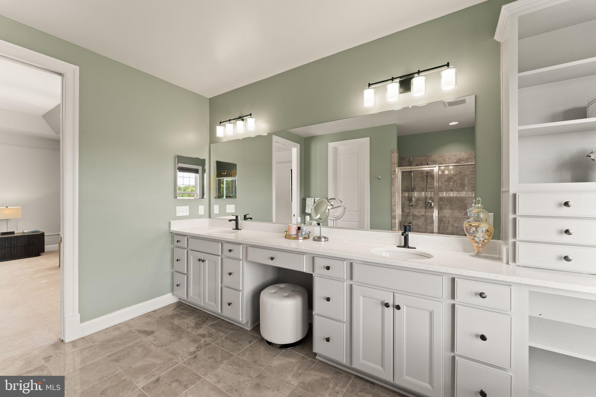 GREENS SOUTH AT WILLOWSF - Residential