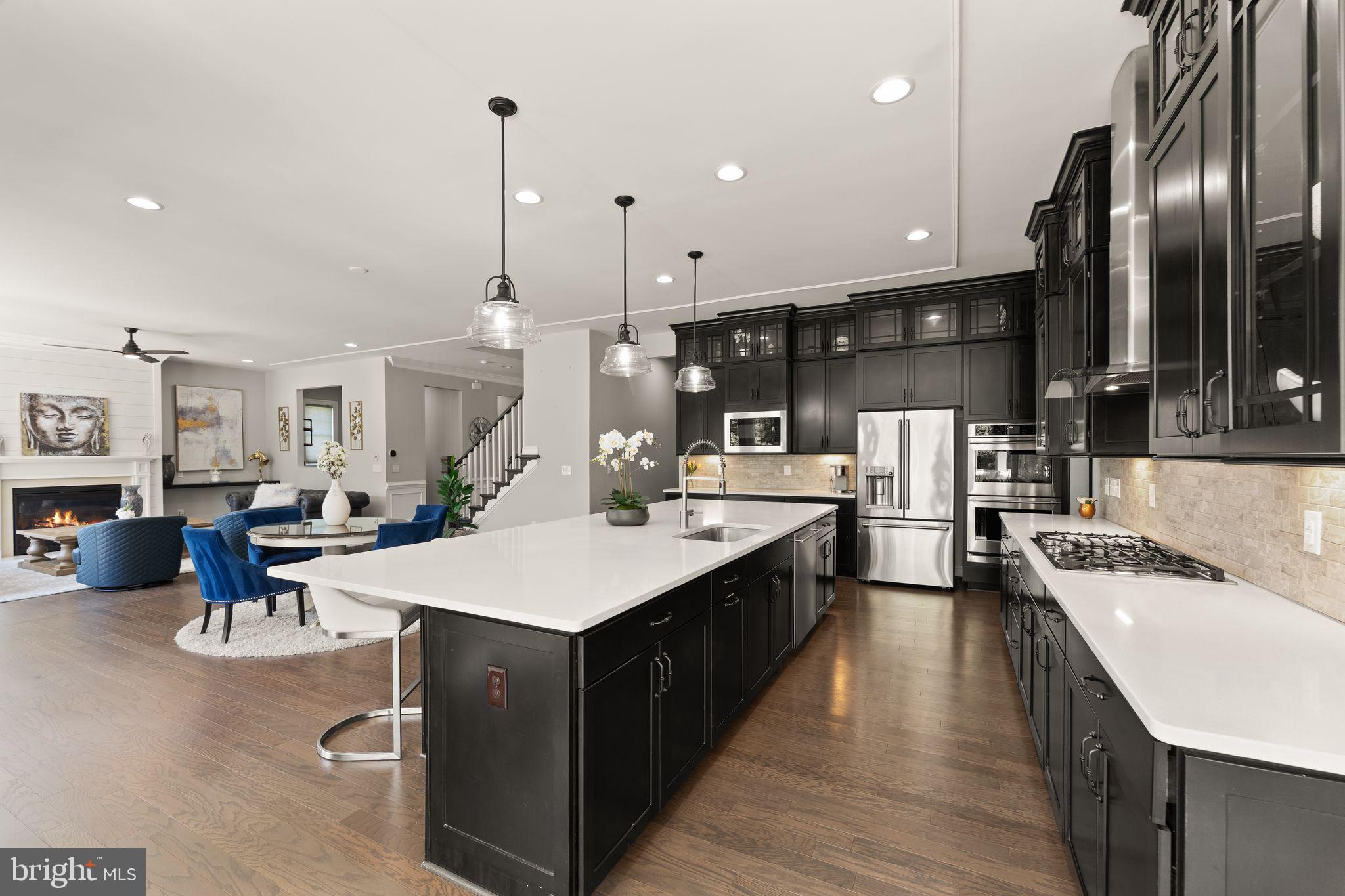 GREENS SOUTH AT WILLOWSF - Residential
