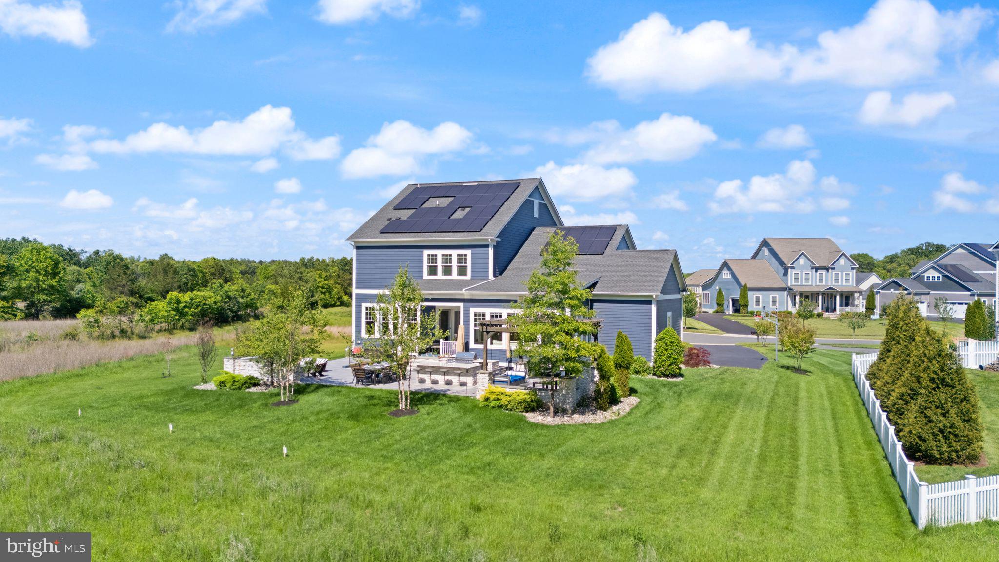 GREENS SOUTH AT WILLOWSF - Residential