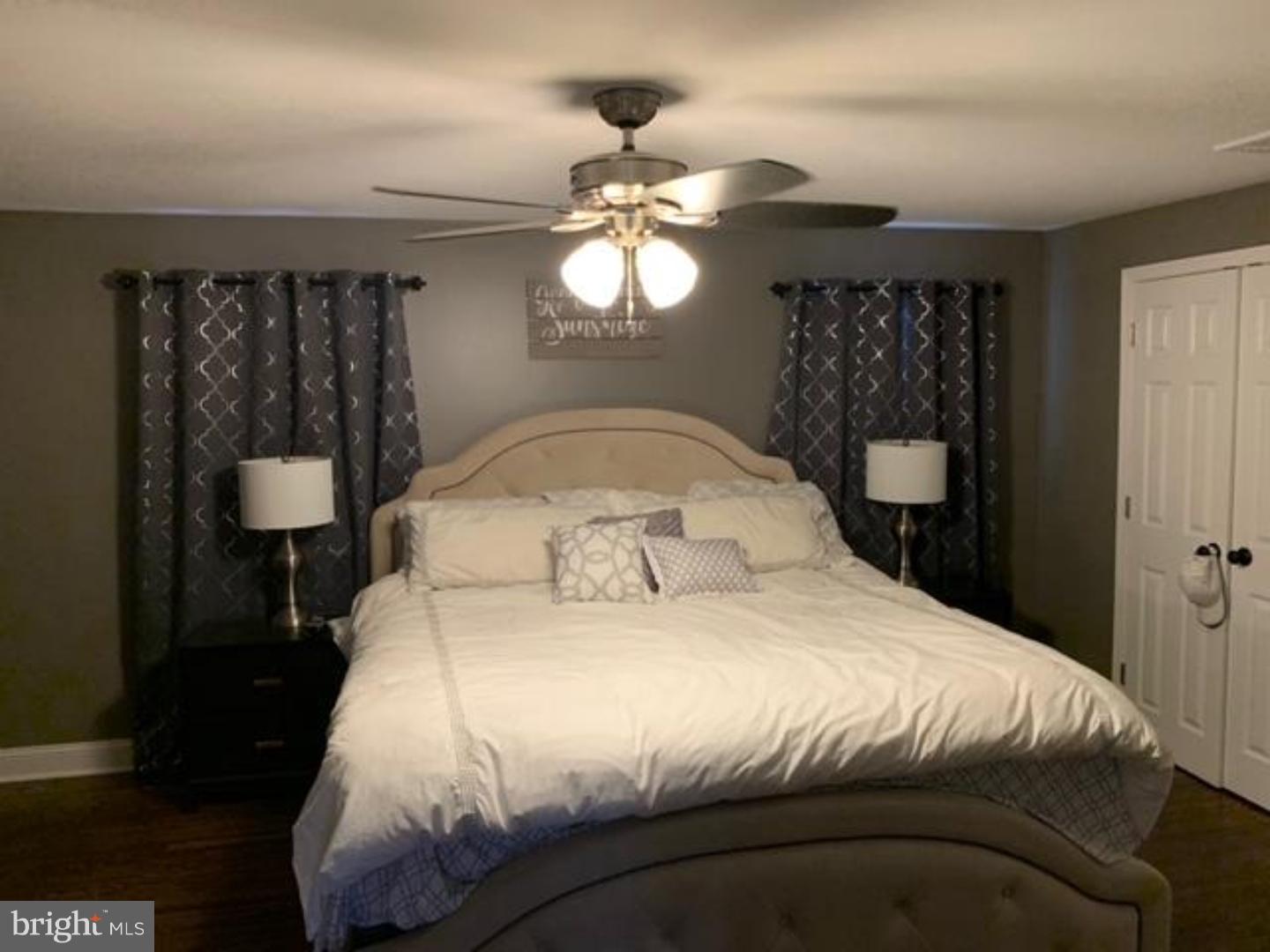 PARKWOOD - Residential