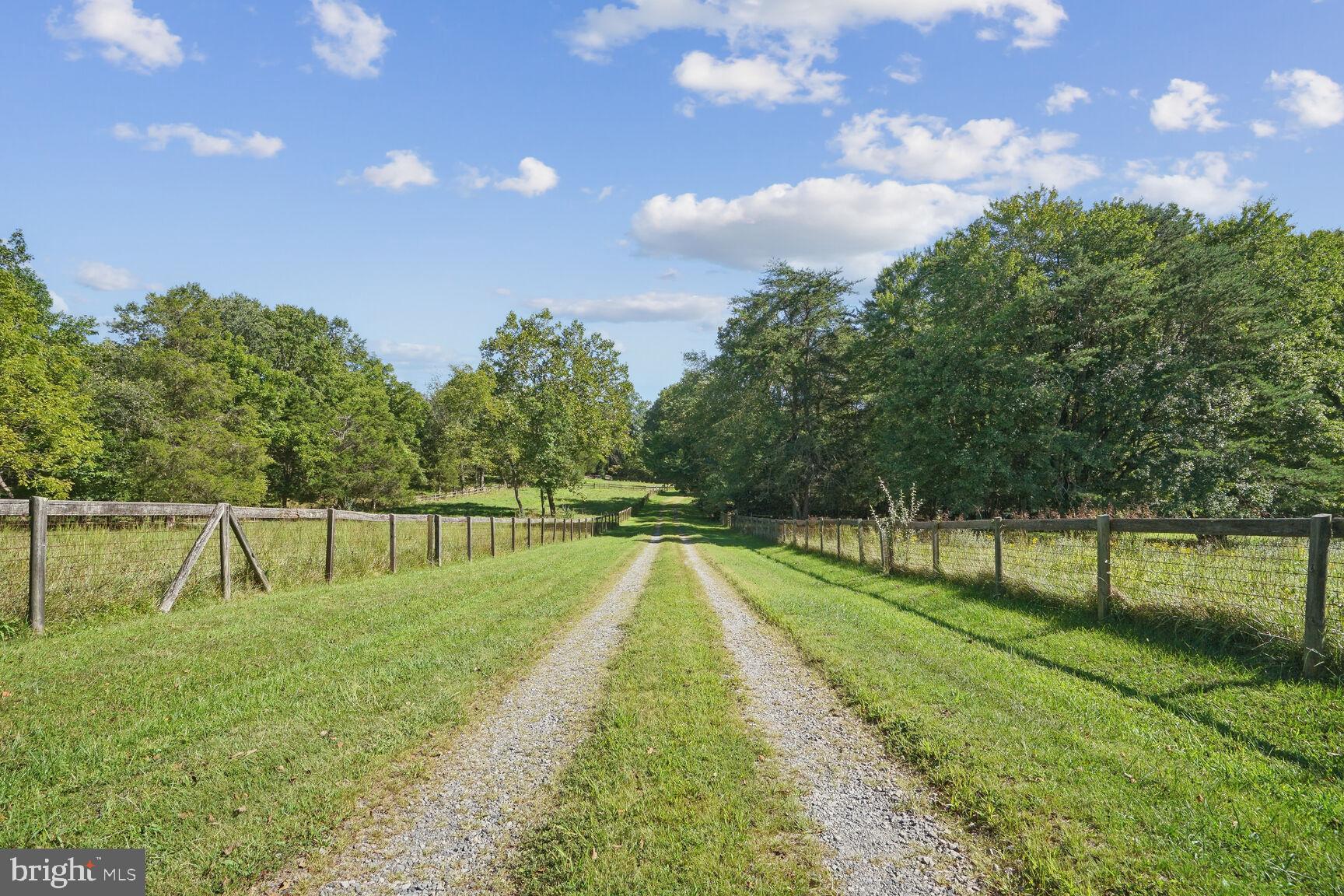WALNUT ACRES - Residential