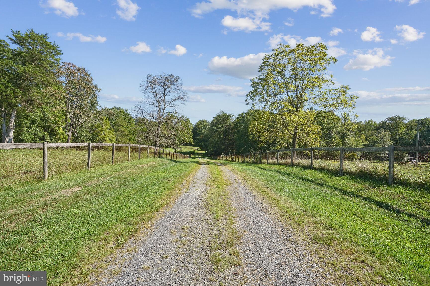 WALNUT ACRES - Residential
