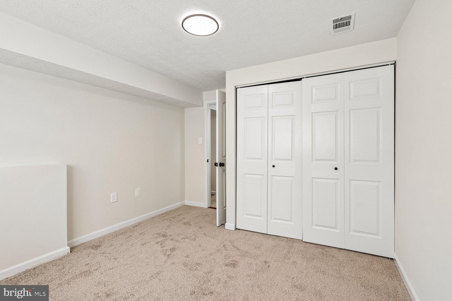 FOUR SEASONS ESTATES - Residential