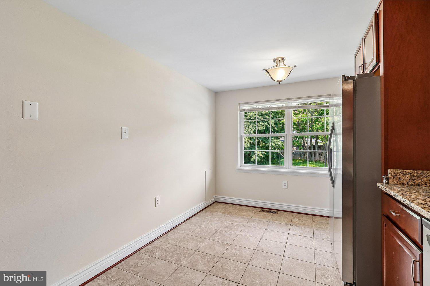 FOUR SEASONS ESTATES - Residential