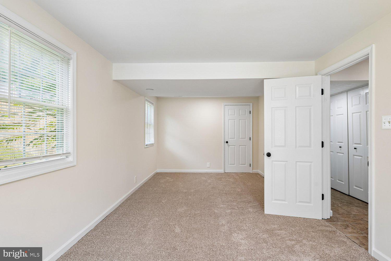 FOUR SEASONS ESTATES - Residential