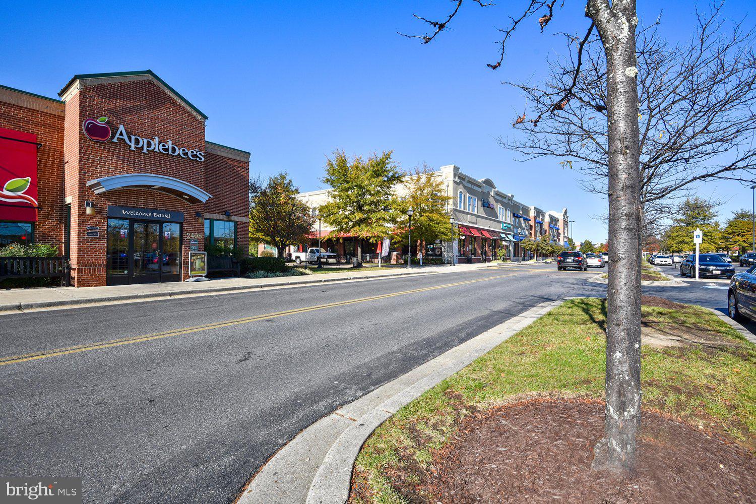 FOUR SEASONS ESTATES - Residential