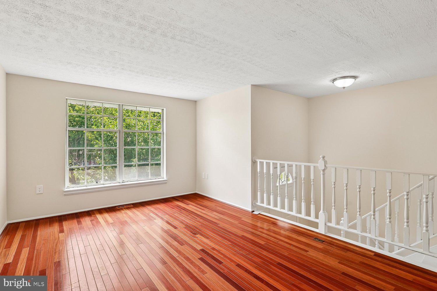 FOUR SEASONS ESTATES - Residential