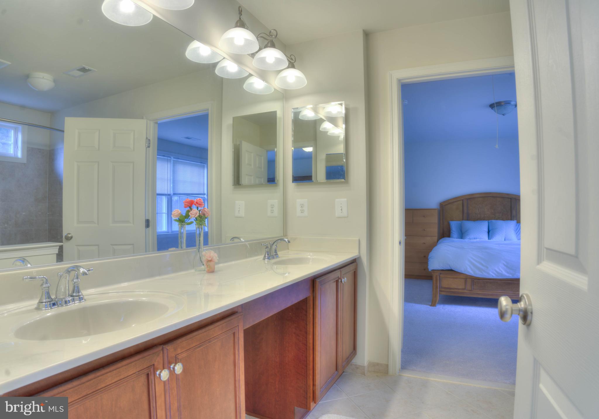 THE ESTATES AT CEDARDAY - Residential