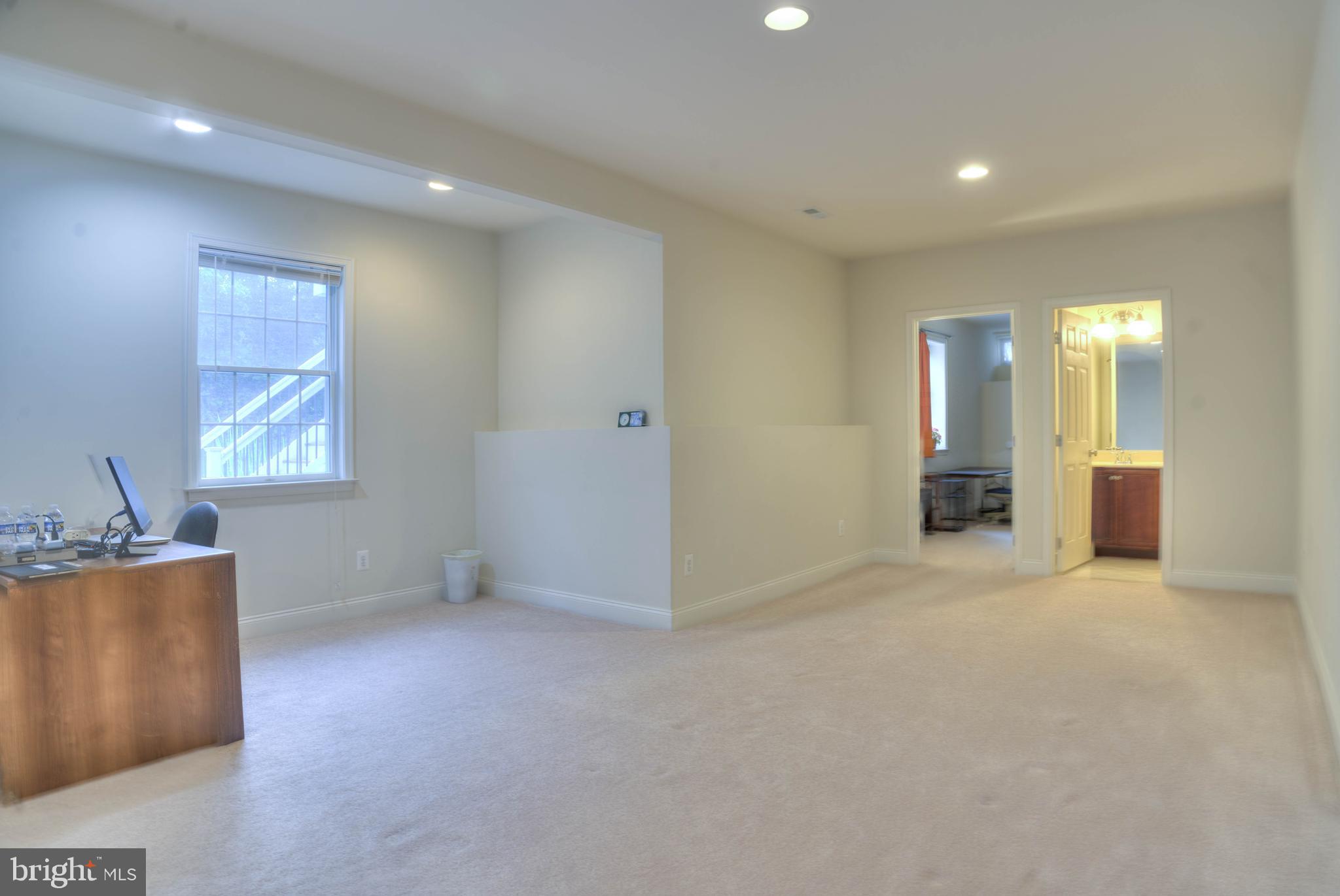 THE ESTATES AT CEDARDAY - Residential