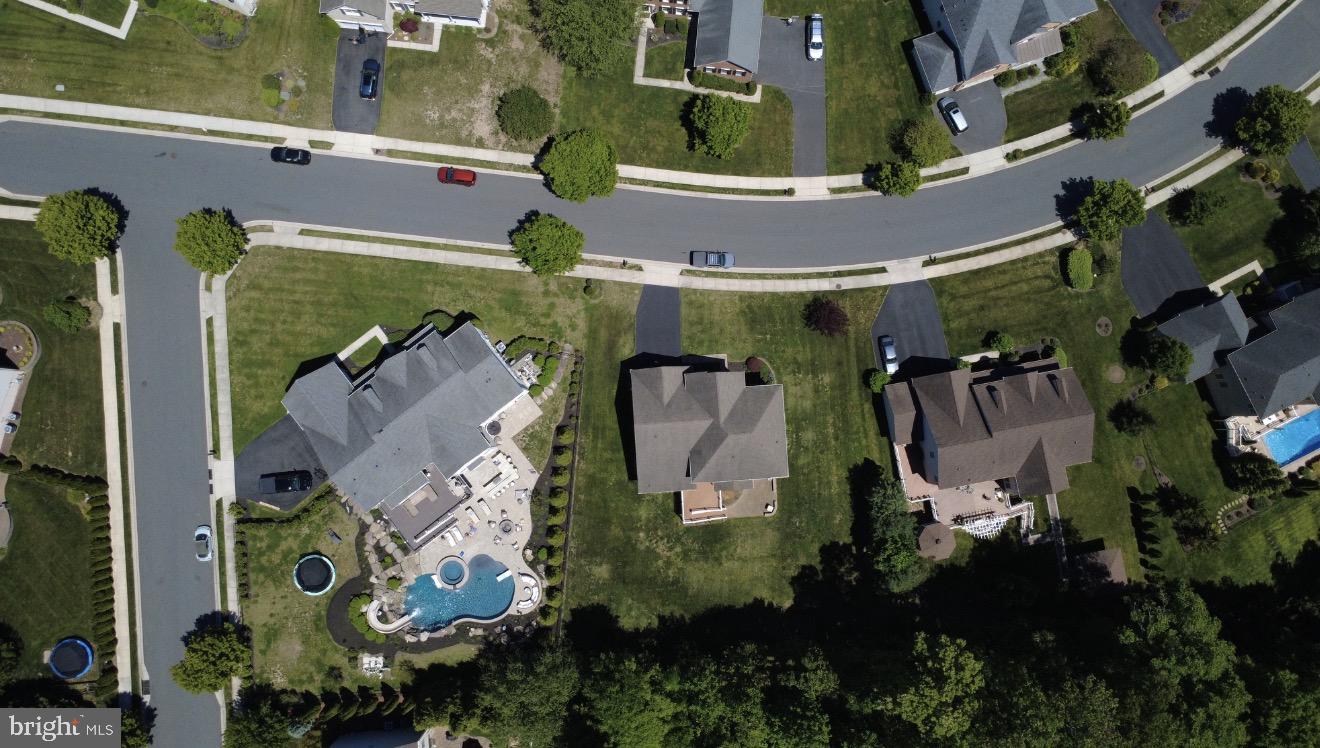 THE ESTATES AT CEDARDAY - Residential