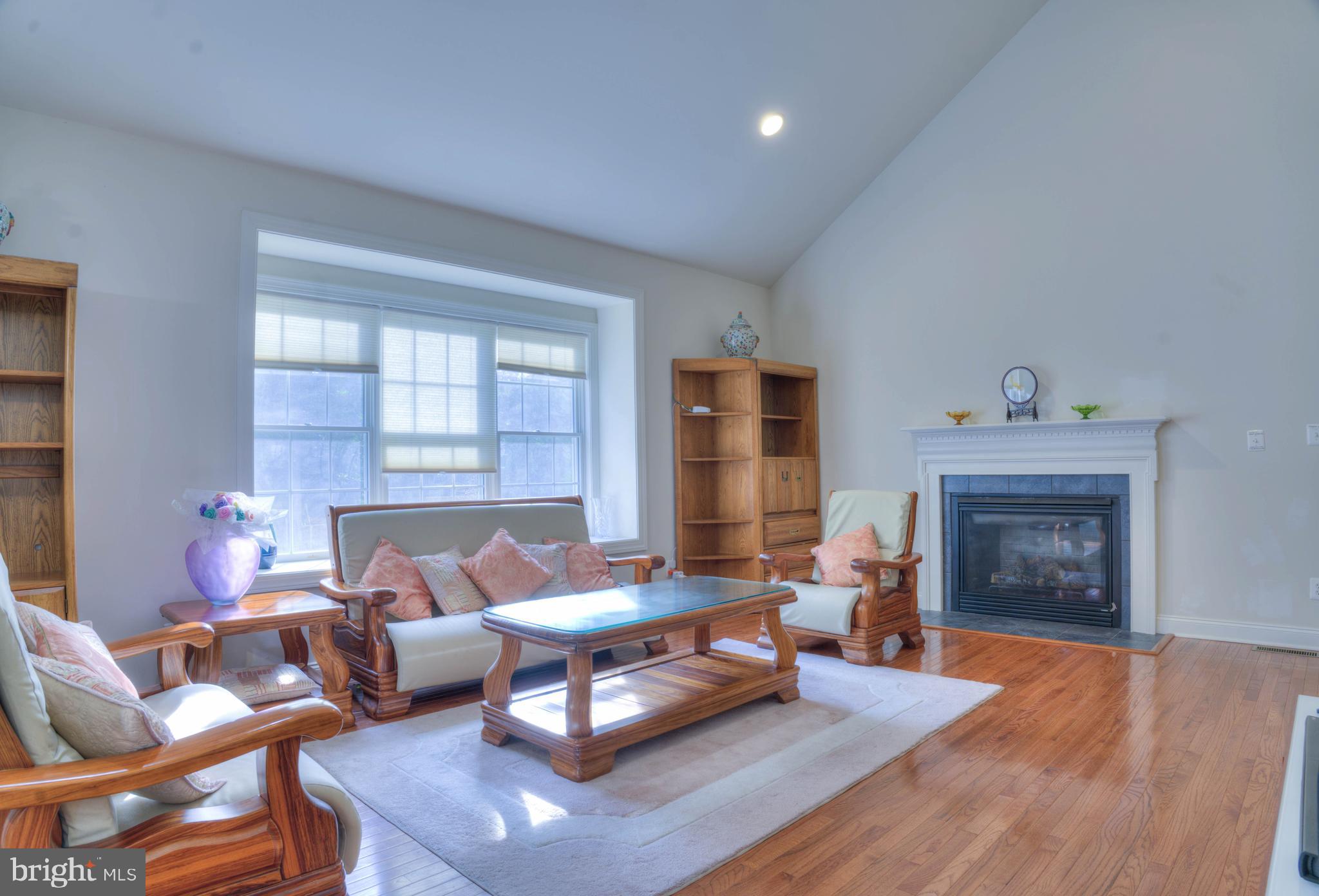 THE ESTATES AT CEDARDAY - Residential