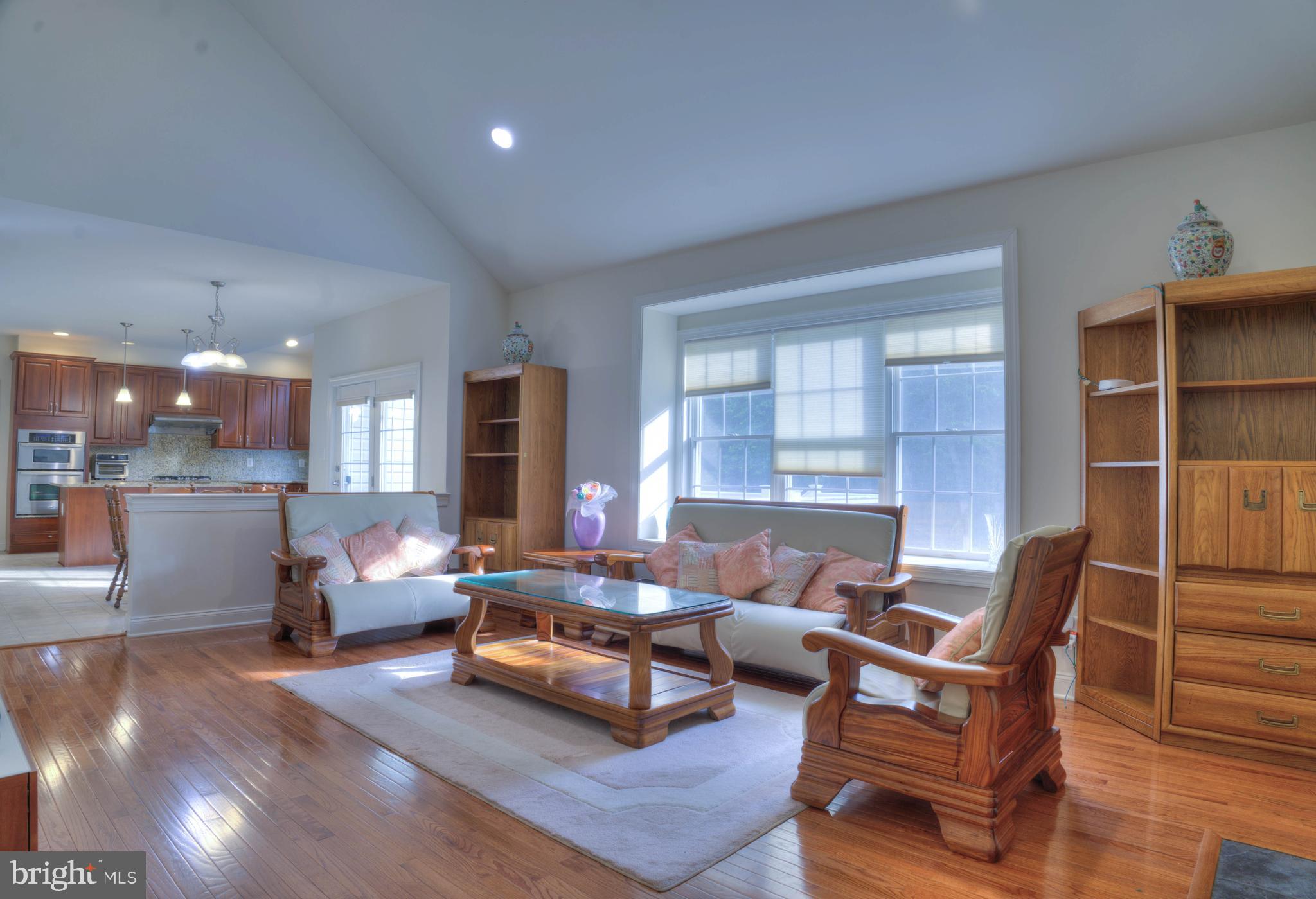 THE ESTATES AT CEDARDAY - Residential