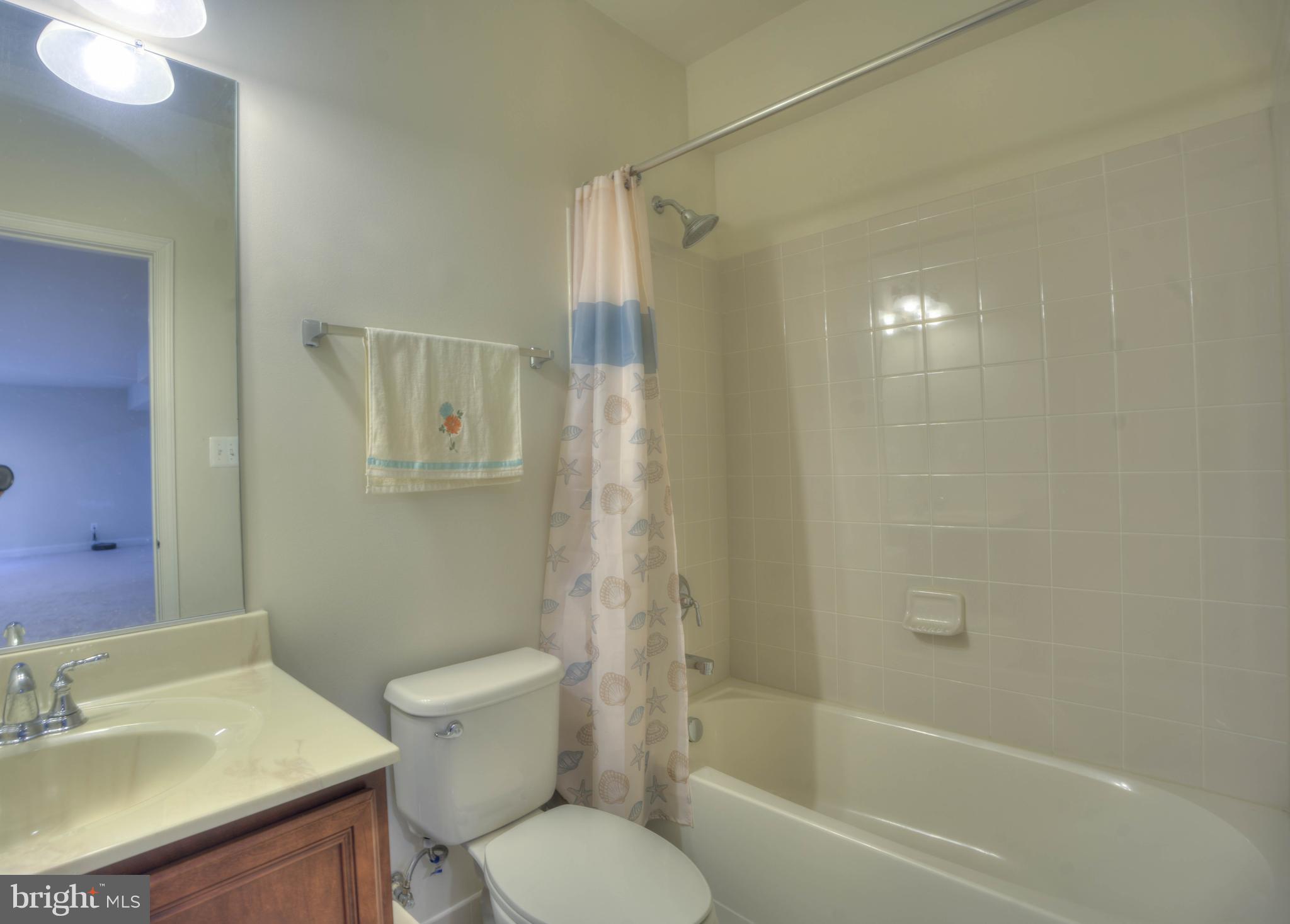 THE ESTATES AT CEDARDAY - Residential
