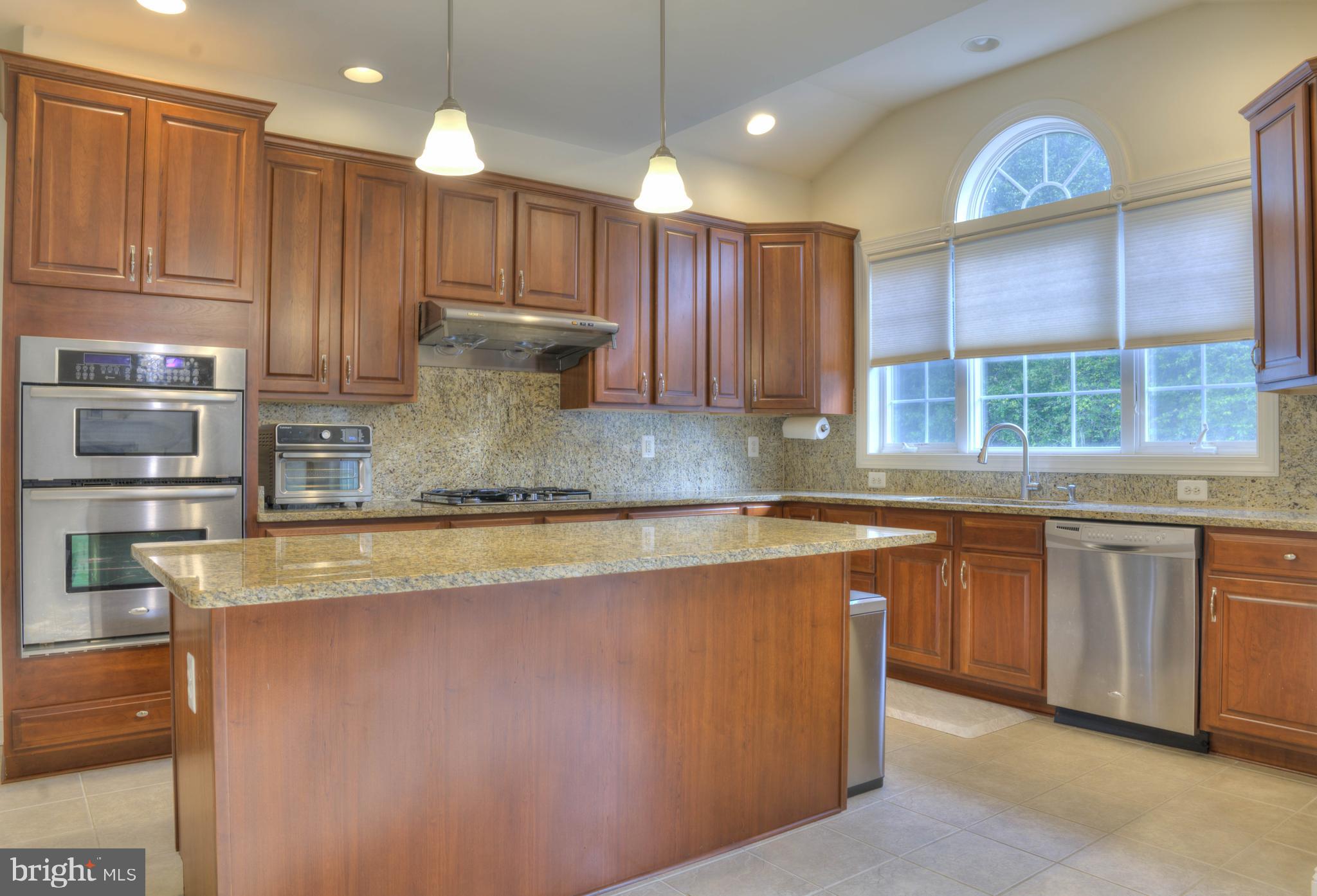 THE ESTATES AT CEDARDAY - Residential