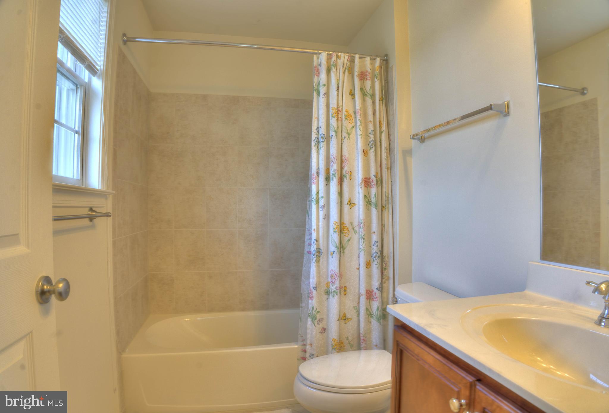 THE ESTATES AT CEDARDAY - Residential
