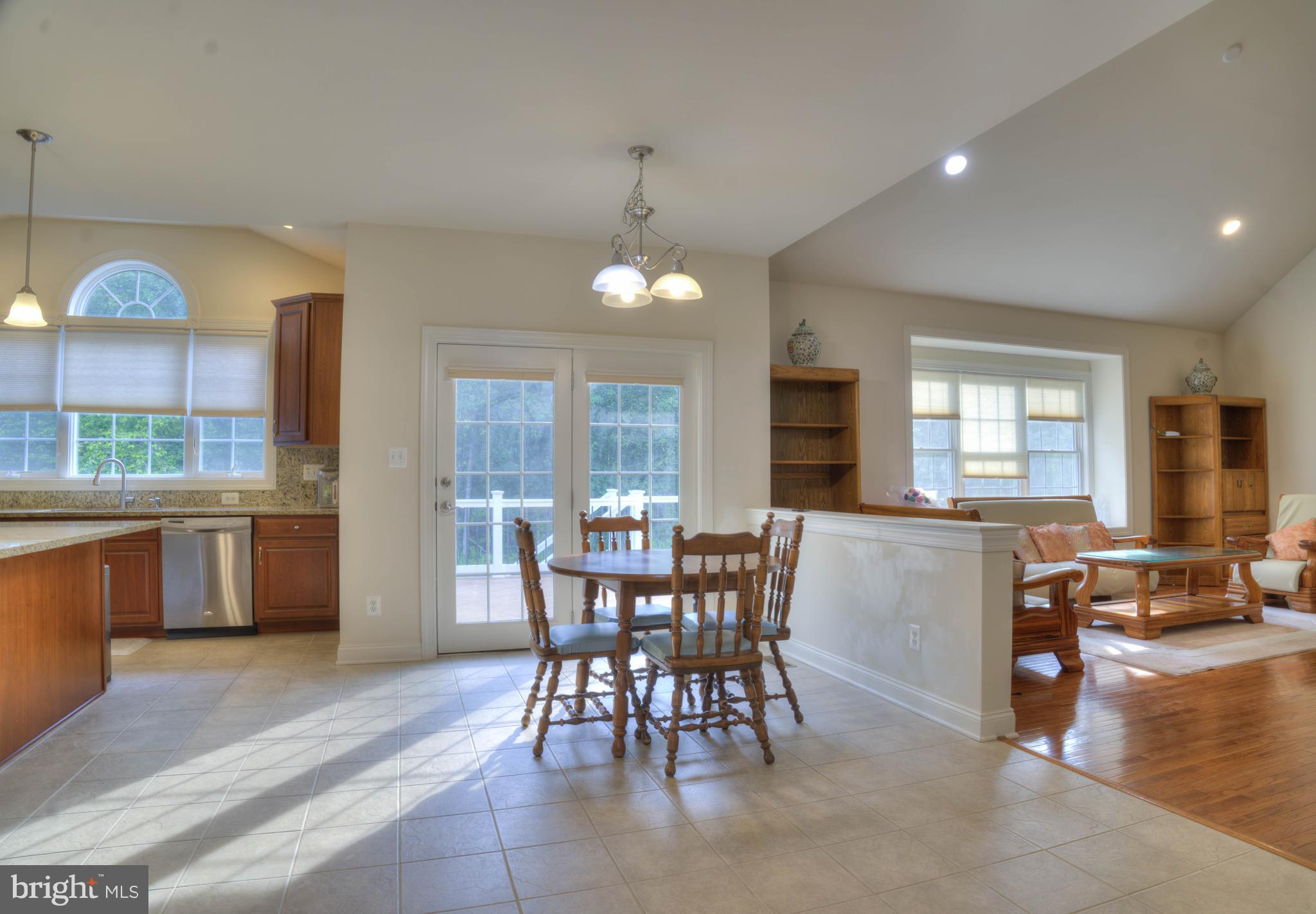 THE ESTATES AT CEDARDAY - Residential