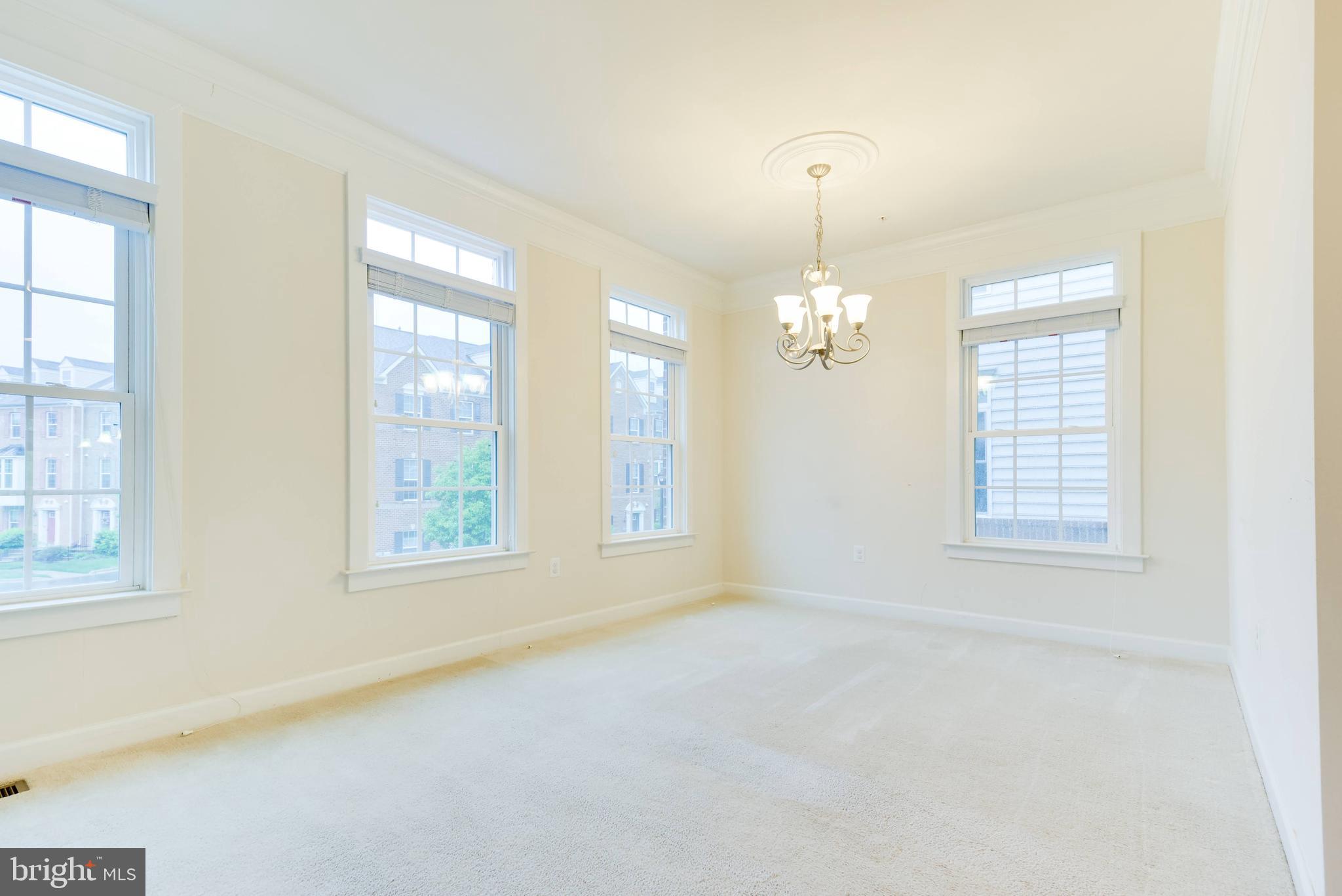 GREENBELT STATION - Residential Lease