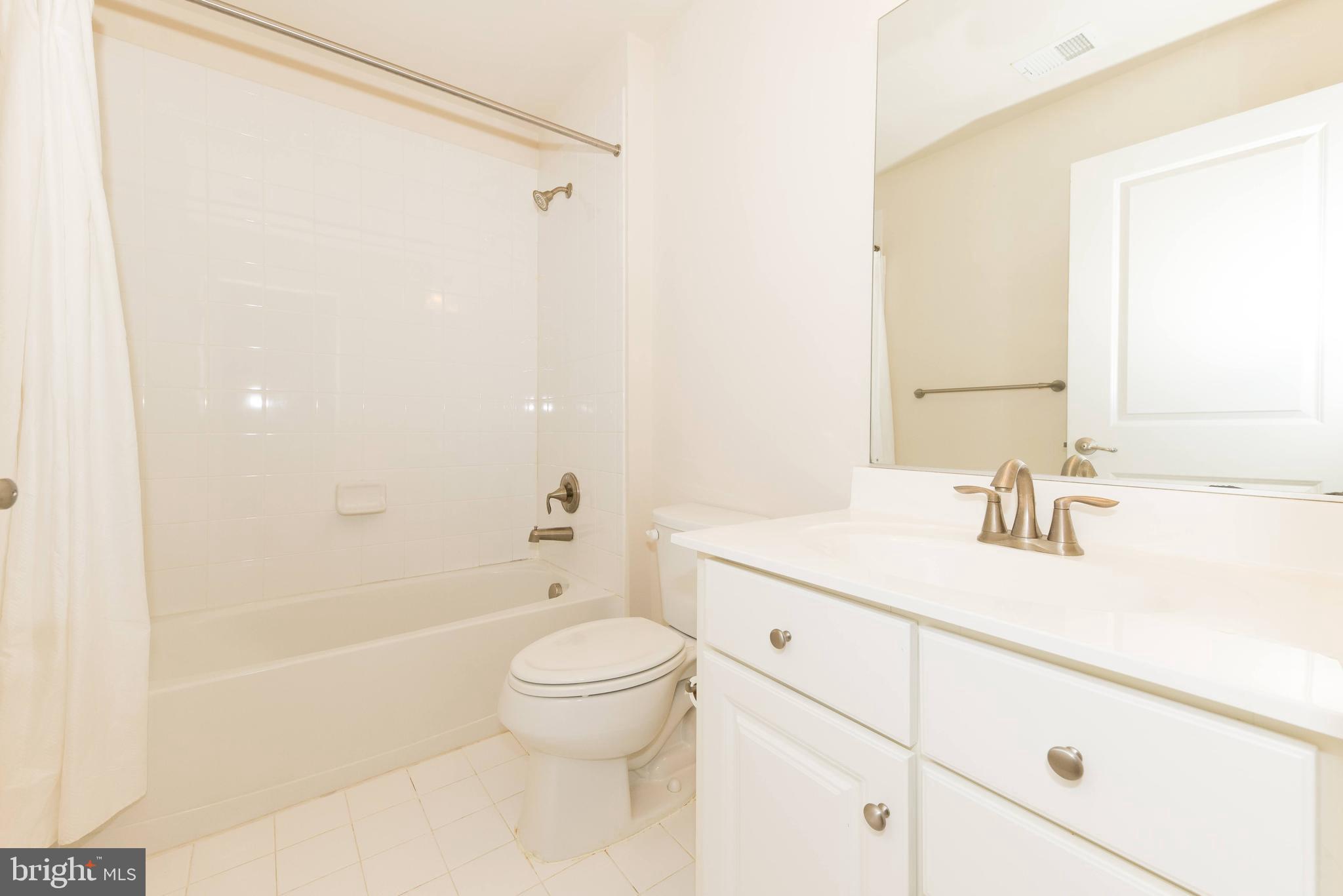 GREENBELT STATION - Residential Lease