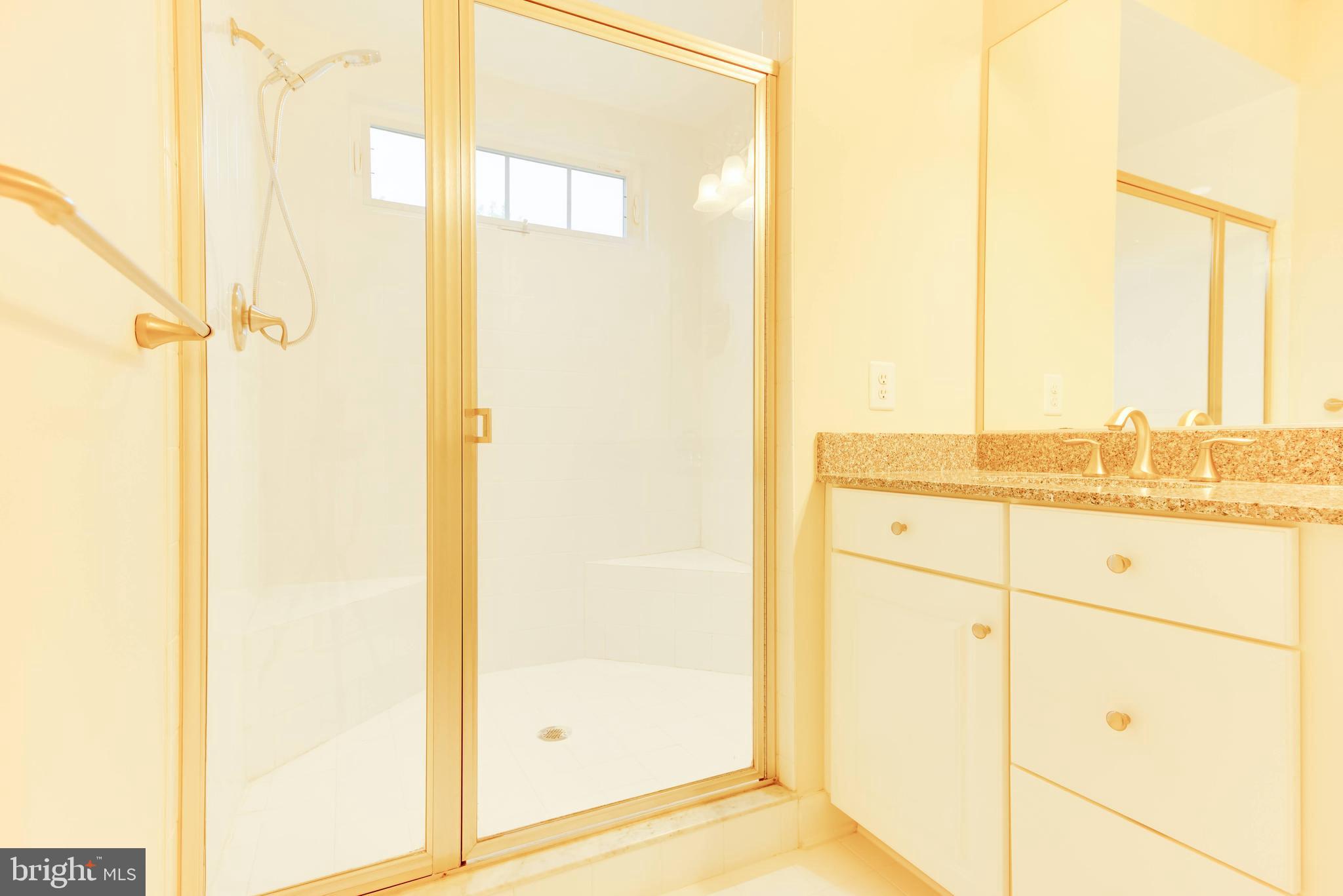 GREENBELT STATION - Residential Lease