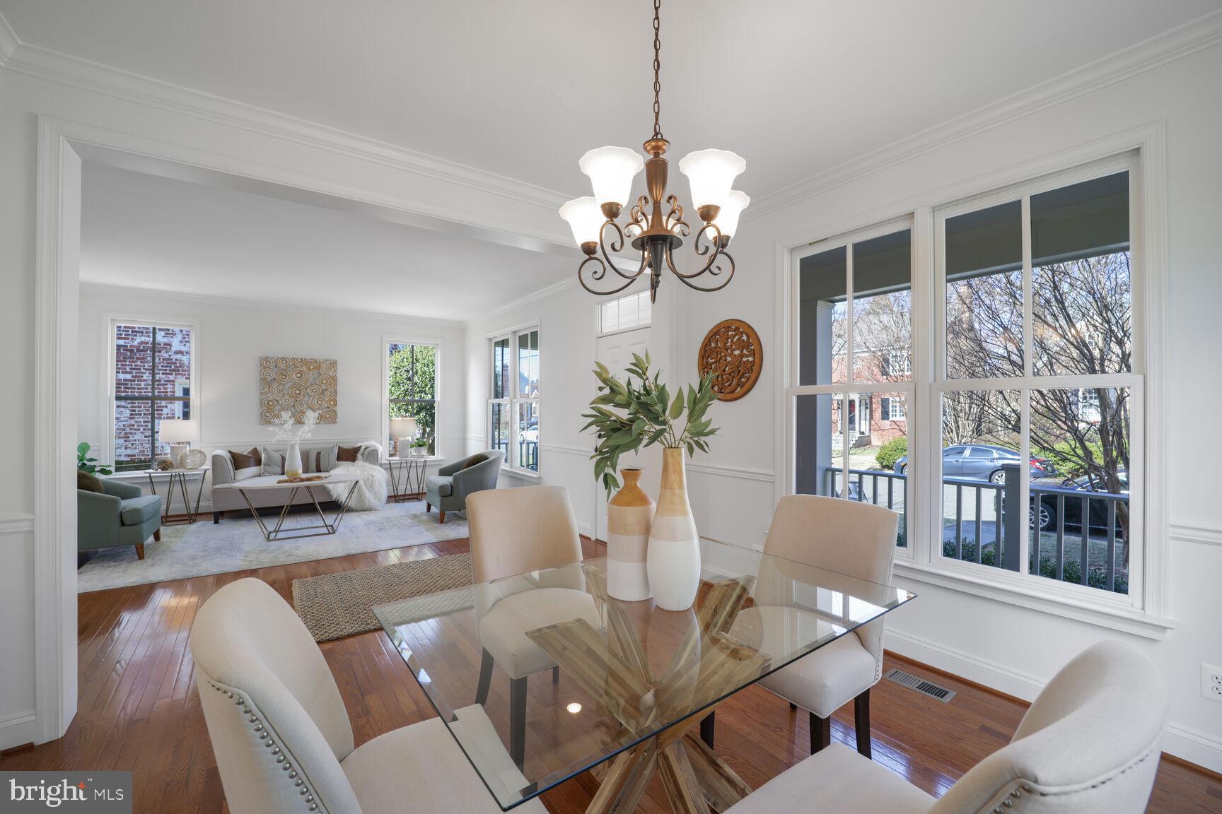 LEE HEIGHTS - Residential