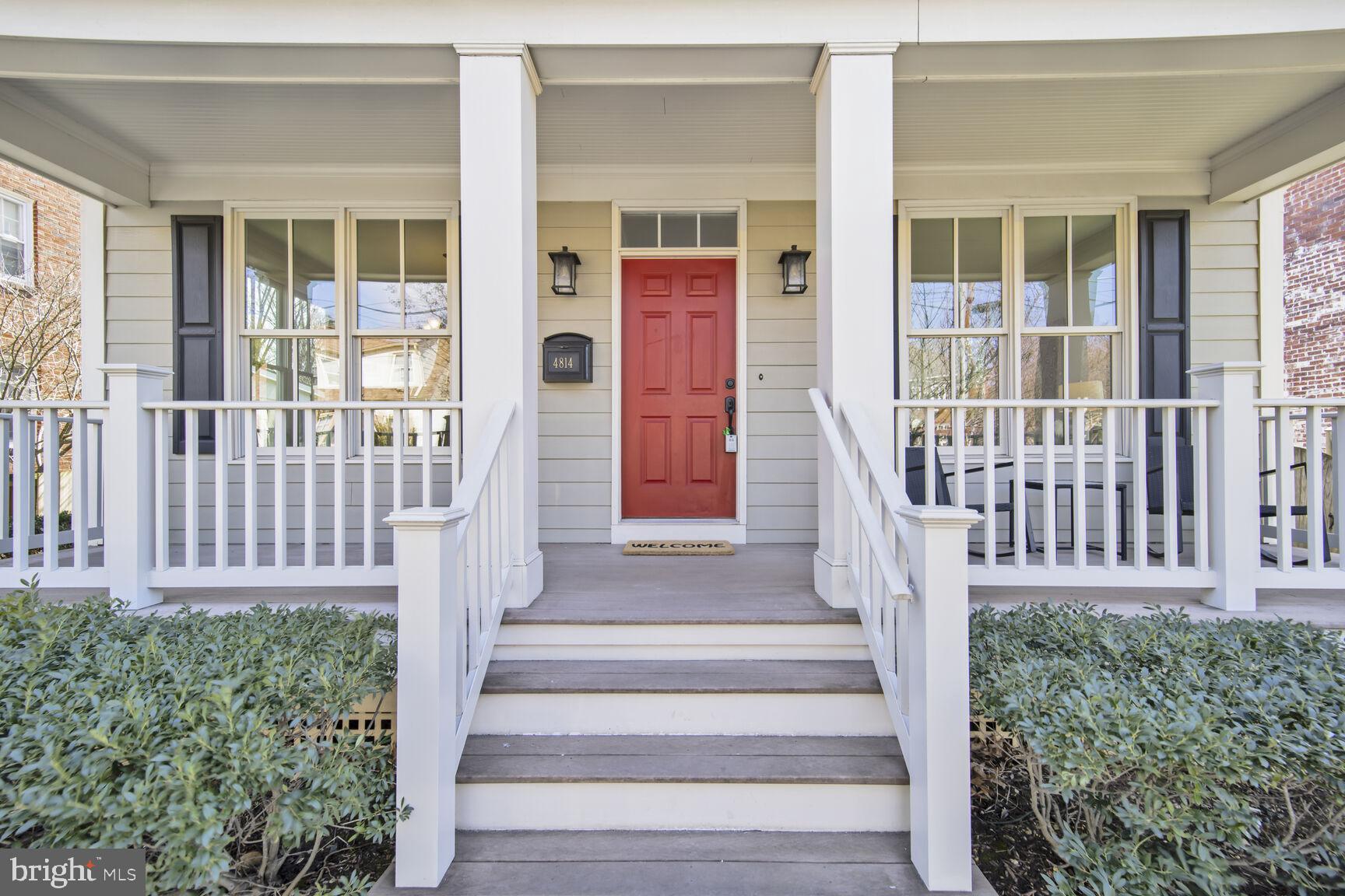 LEE HEIGHTS - Residential