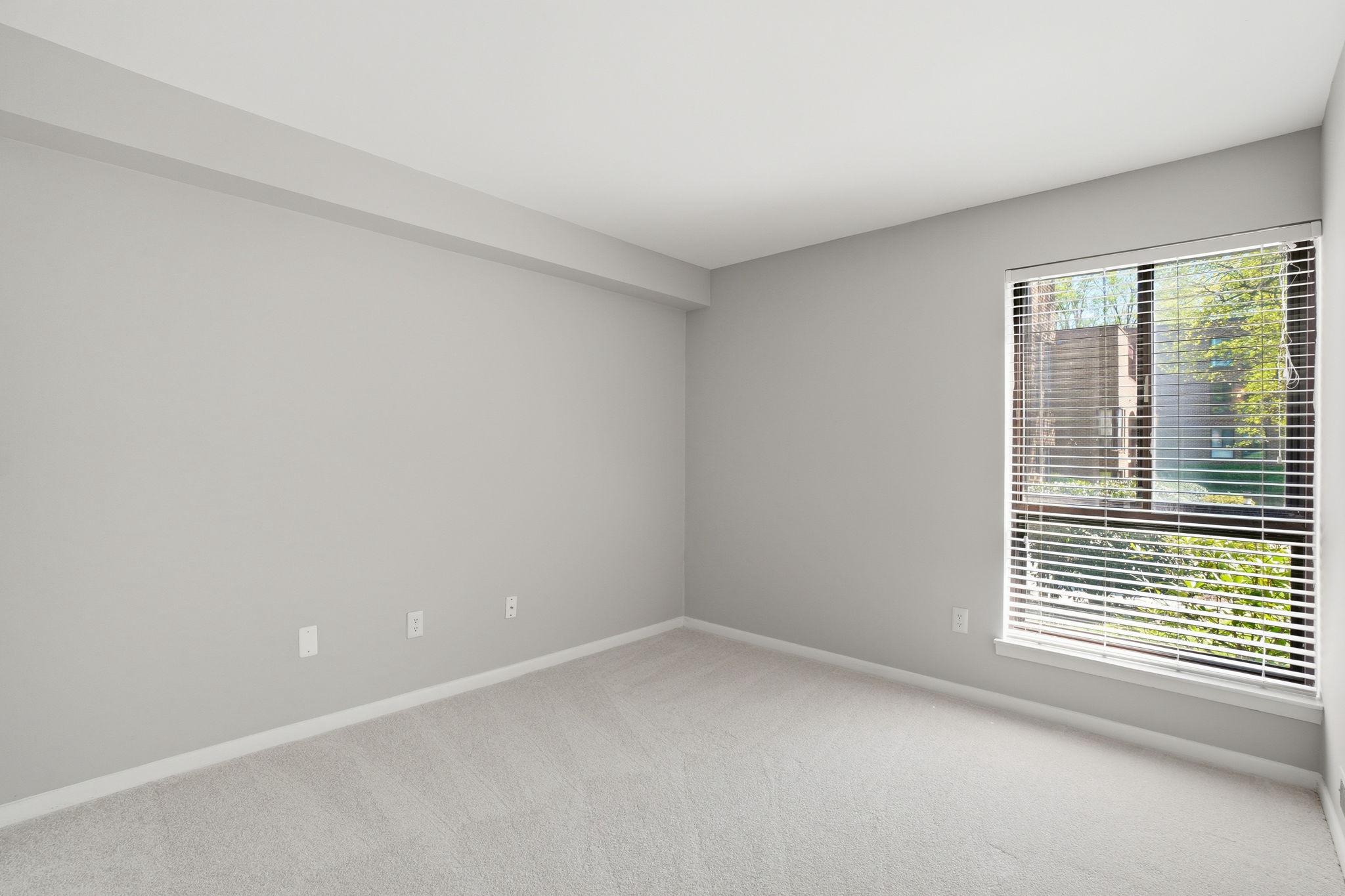 CHESTNUT GROVE - Residential