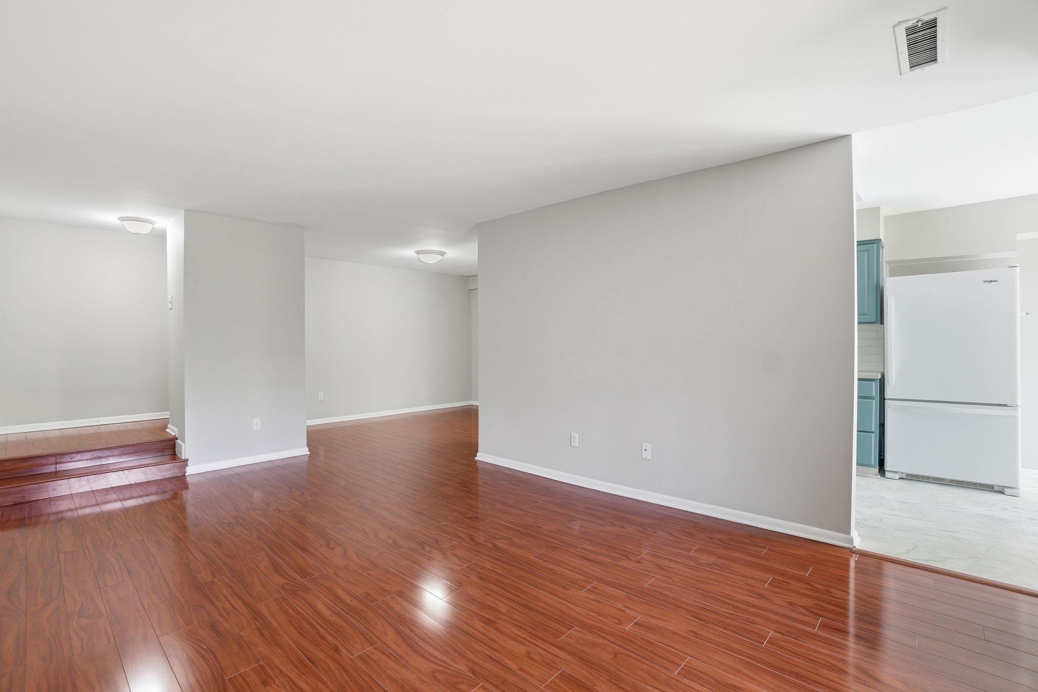 CHESTNUT GROVE - Residential
