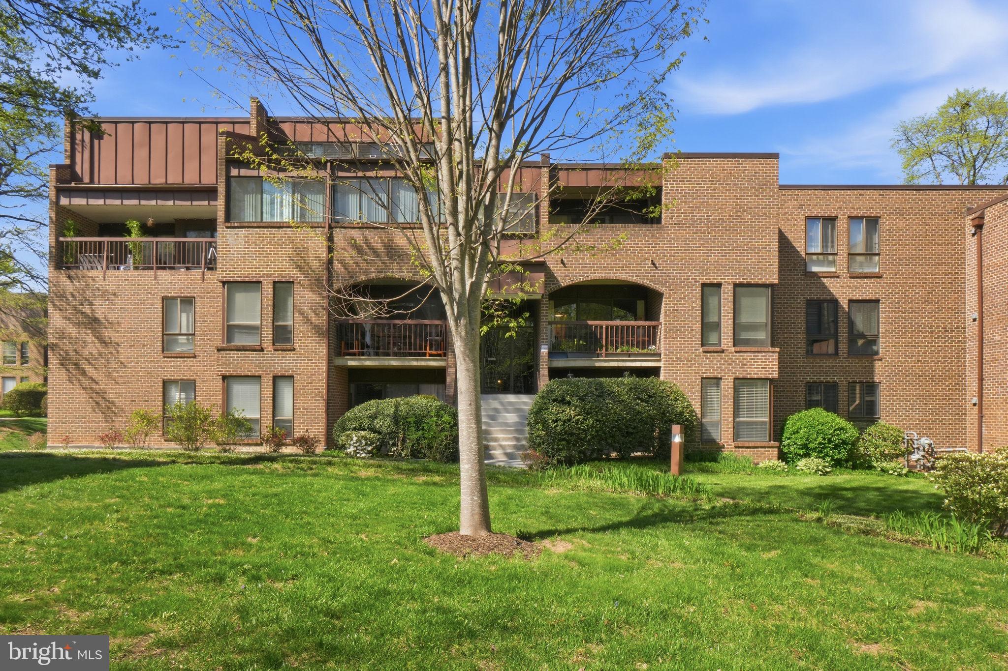 CHESTNUT GROVE - Residential
