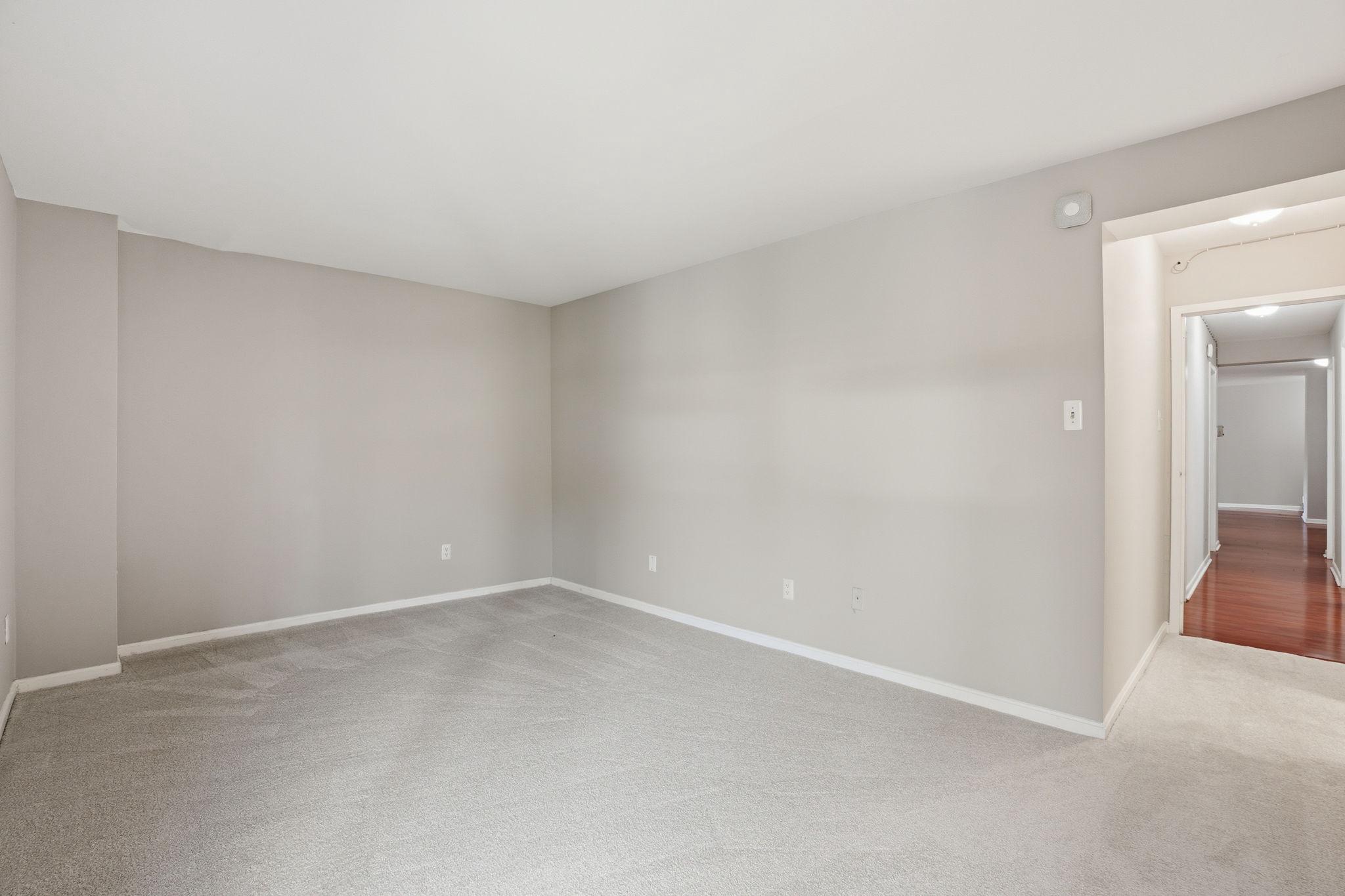 CHESTNUT GROVE - Residential