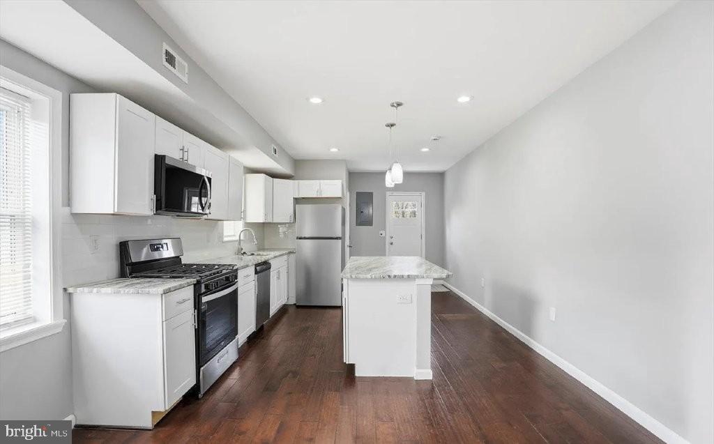 WAVERLY - Residential