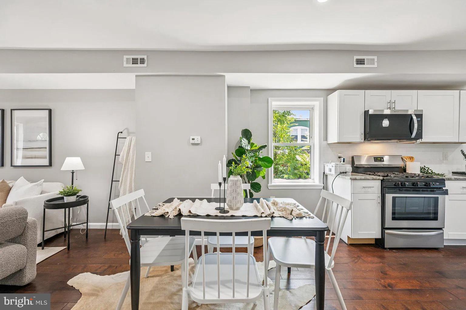 WAVERLY - Residential
