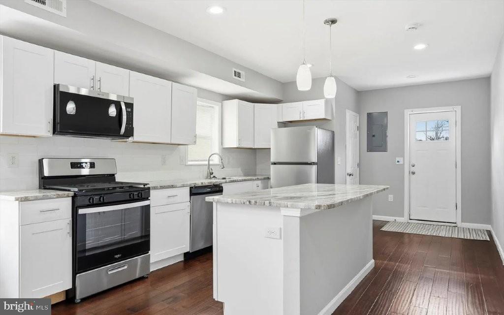 WAVERLY - Residential