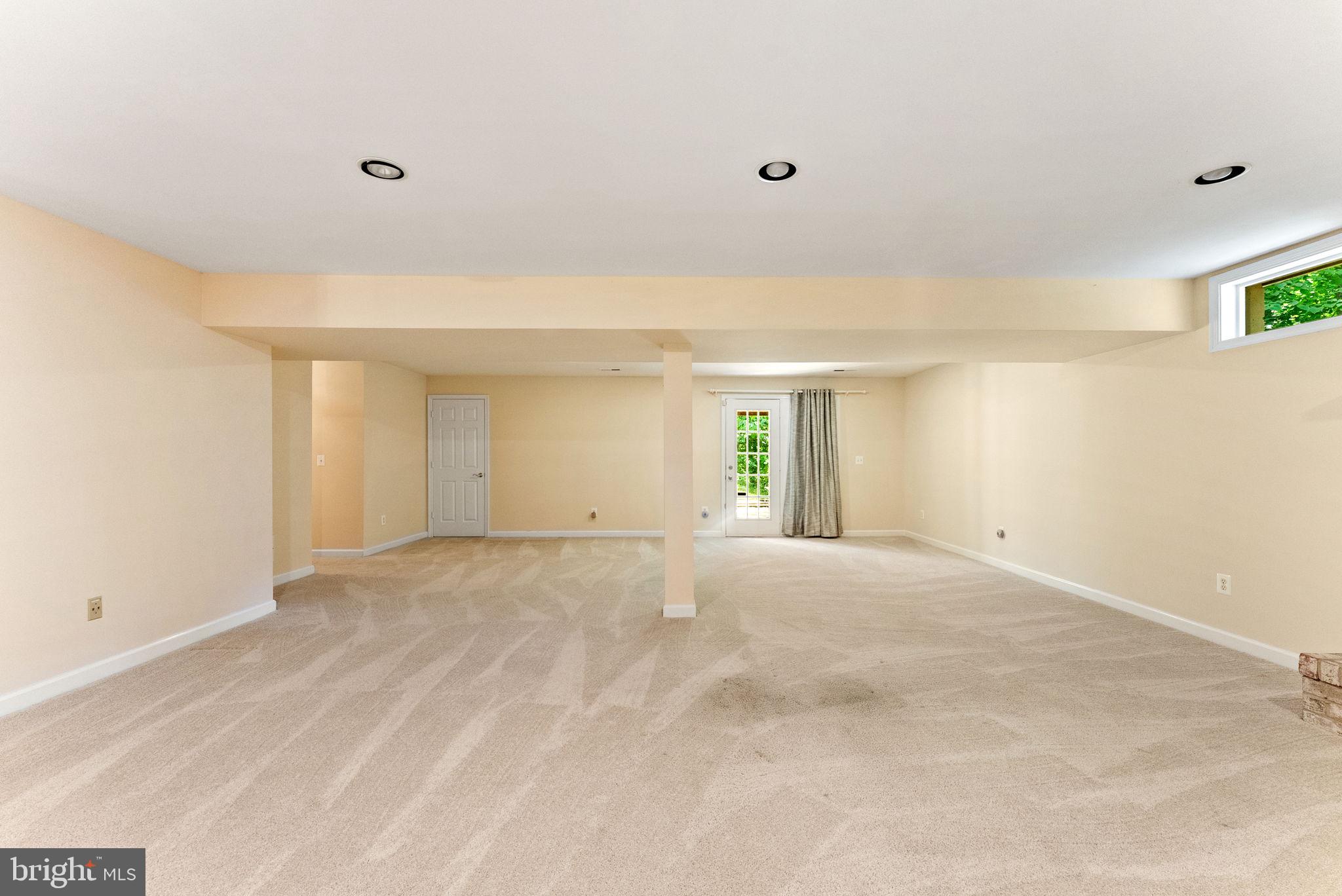 SOUTH WALES - Residential